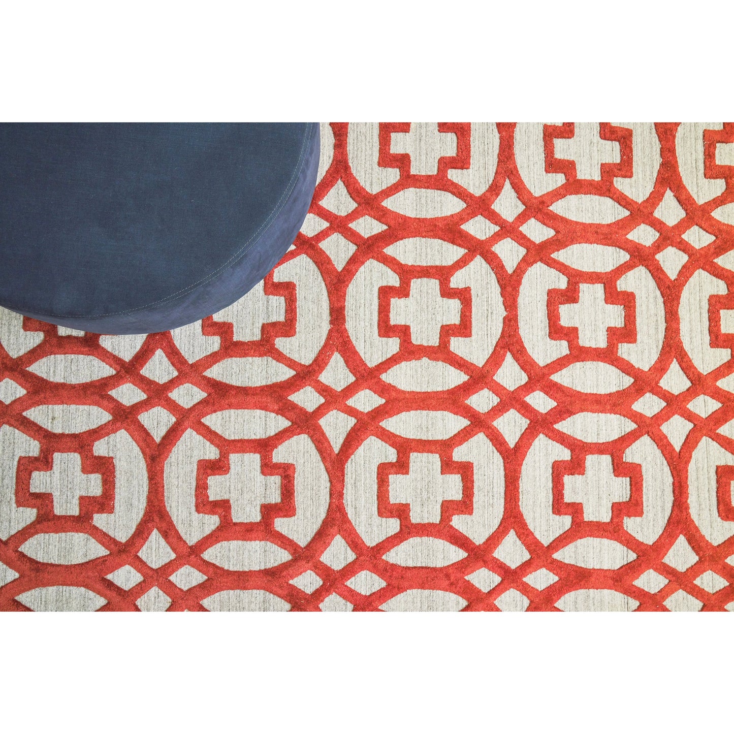 004 SI-1909525,SI-1909526,SI-1909527,SI-1909528,SI-1909529 | Closeup | Windsor 2455 Rug by Exquisite Rugs in rust, gray. Made from wool, bamboo silk in a unique style.