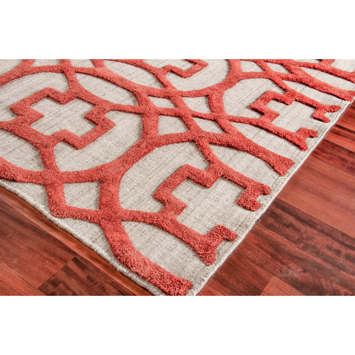 005 SI-1909525,SI-1909526,SI-1909527,SI-1909528,SI-1909529 | Lifestyle | Windsor 2455 Rug by Exquisite Rugs in rust, gray. Made from wool, bamboo silk in a unique style.