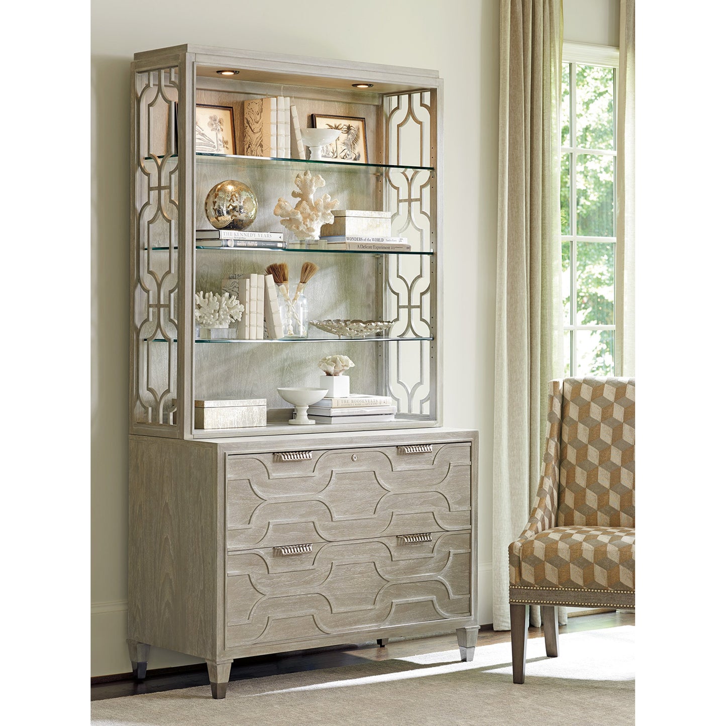 008 SR-835871 | Lifestyle | Octavia File Chest by Sligh. Made from unique in a transitional style.