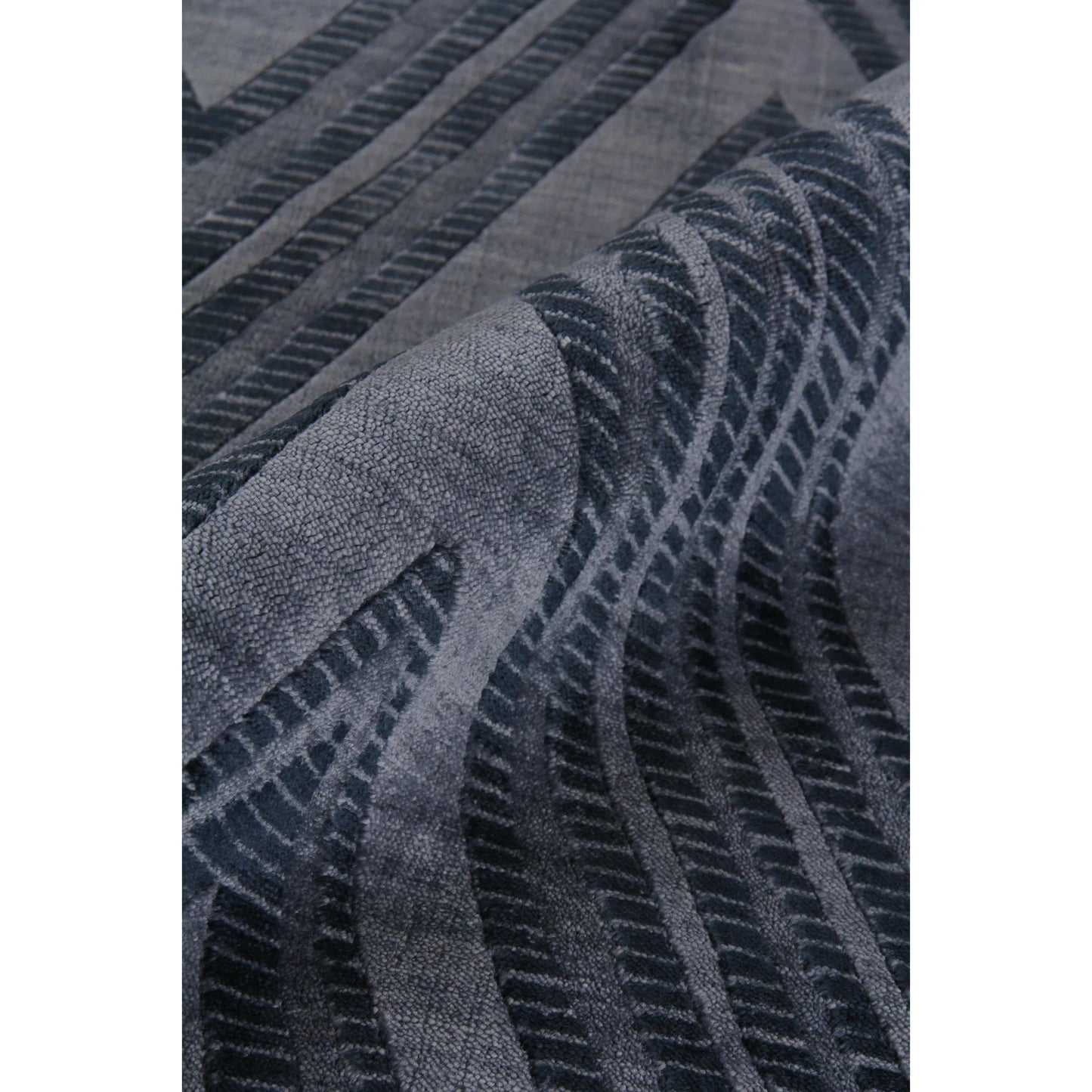 005 SI-2383761 | Additional Silo | Reflections 2523 Rug by Exquisite Rugs in blue, denim. Made from bamboo silk in a unique style.