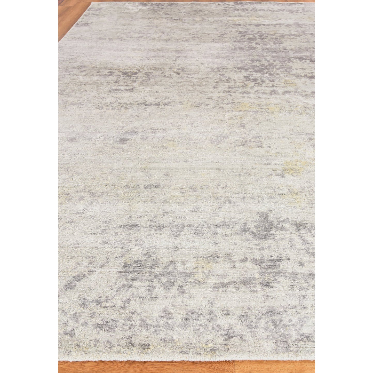 003 SI-1829389,SI-1829390,SI-1829392 | Closeup | Reflections Rug - Silver, Gray, Yellow by Exquisite Rugs in silver, gray, yellow. Made from bamboo silk in a unique style.