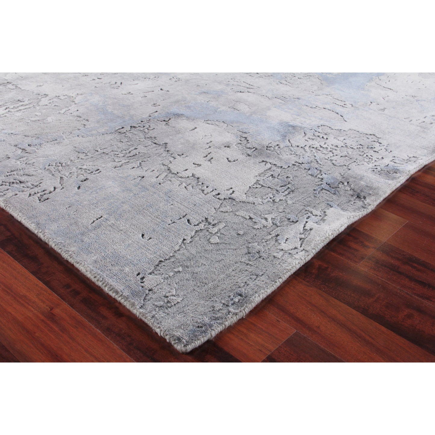 002 SI-1829394,SI-1829397,SI-1829398 | Closeup | Reflections 2533 Rug by Exquisite Rugs in gray, blue. Made from bamboo silk in a unique style.