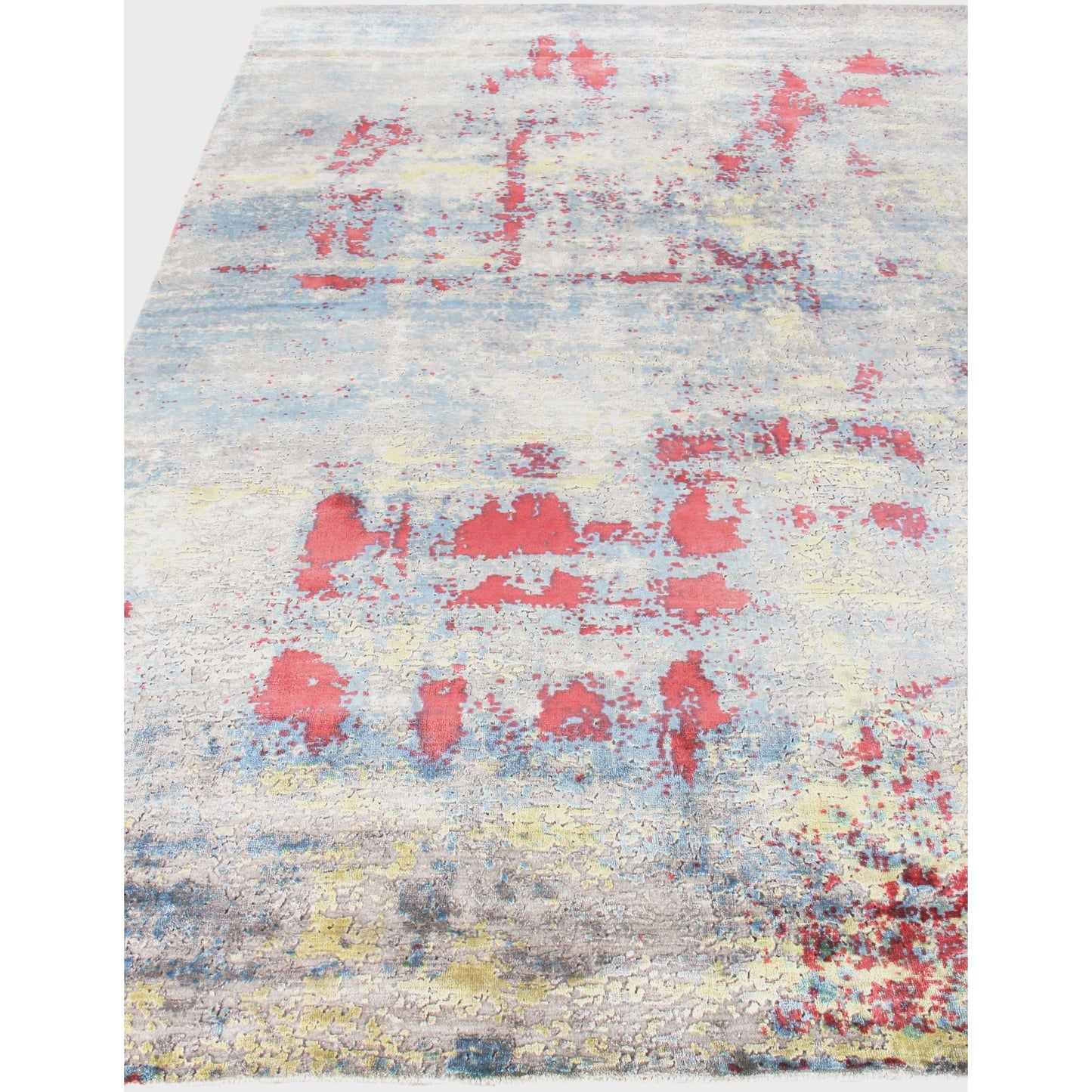 003 SI-1829404,SI-1829406,SI-1829407,SI-1829408 | Closeup | Reflections Rug - Ivory, Blue, Red by Exquisite Rugs in ivory, blue, red. Made from bamboo silk in a unique style.