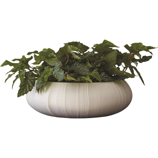 001 SR-701545 | Primary Silo | Linen Centerpiece by Global Views. Made from porcelain in a coastal style.