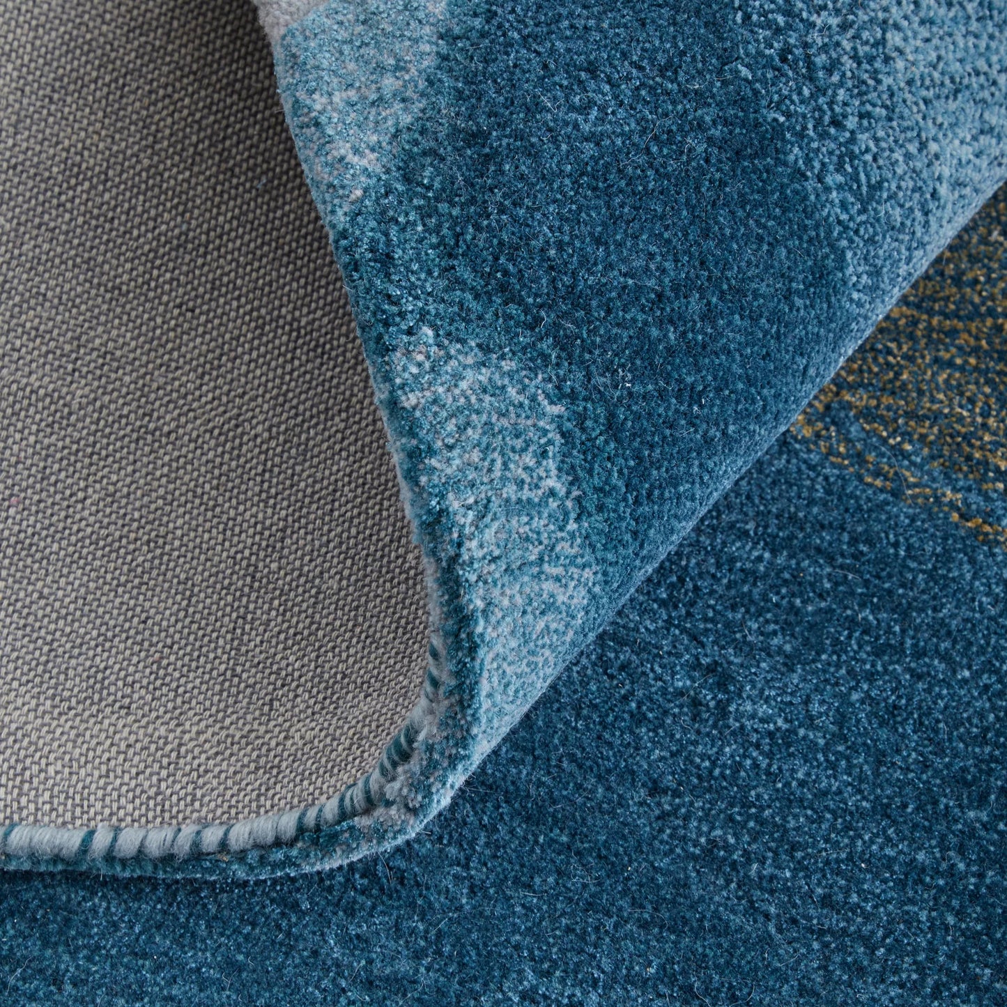 003 SI-2238444,SI-2238445,SI-2238446,SI-2259677,SI-2259678,SI-2259679 | Closeup | Kawai Rug - KAW8987F by Feizy in blue, gold, gray. Made from wool, viscose in a unique style.