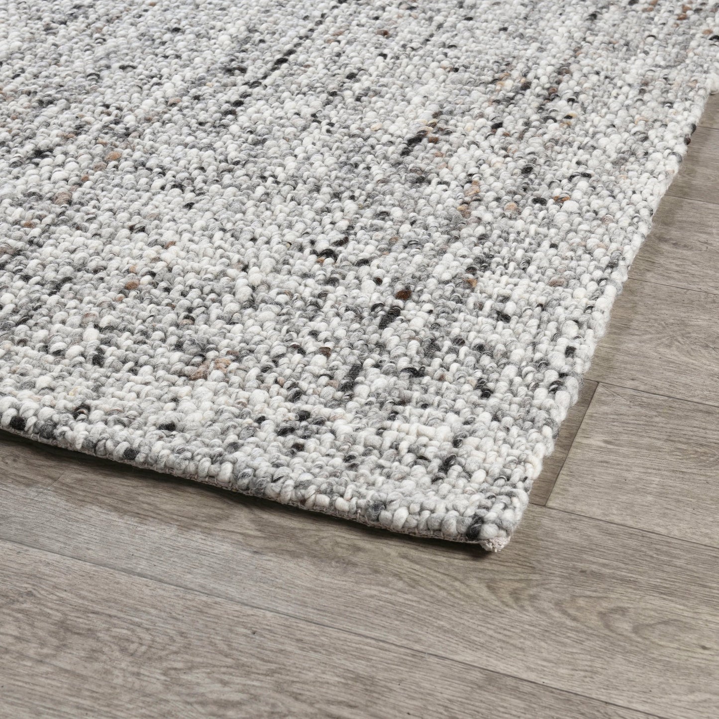 013 SI-2056210 | Closeup | Lynwood Wool Area Rug by Villa by Classic Home. Made from 100% new zealand wool in a unique style.