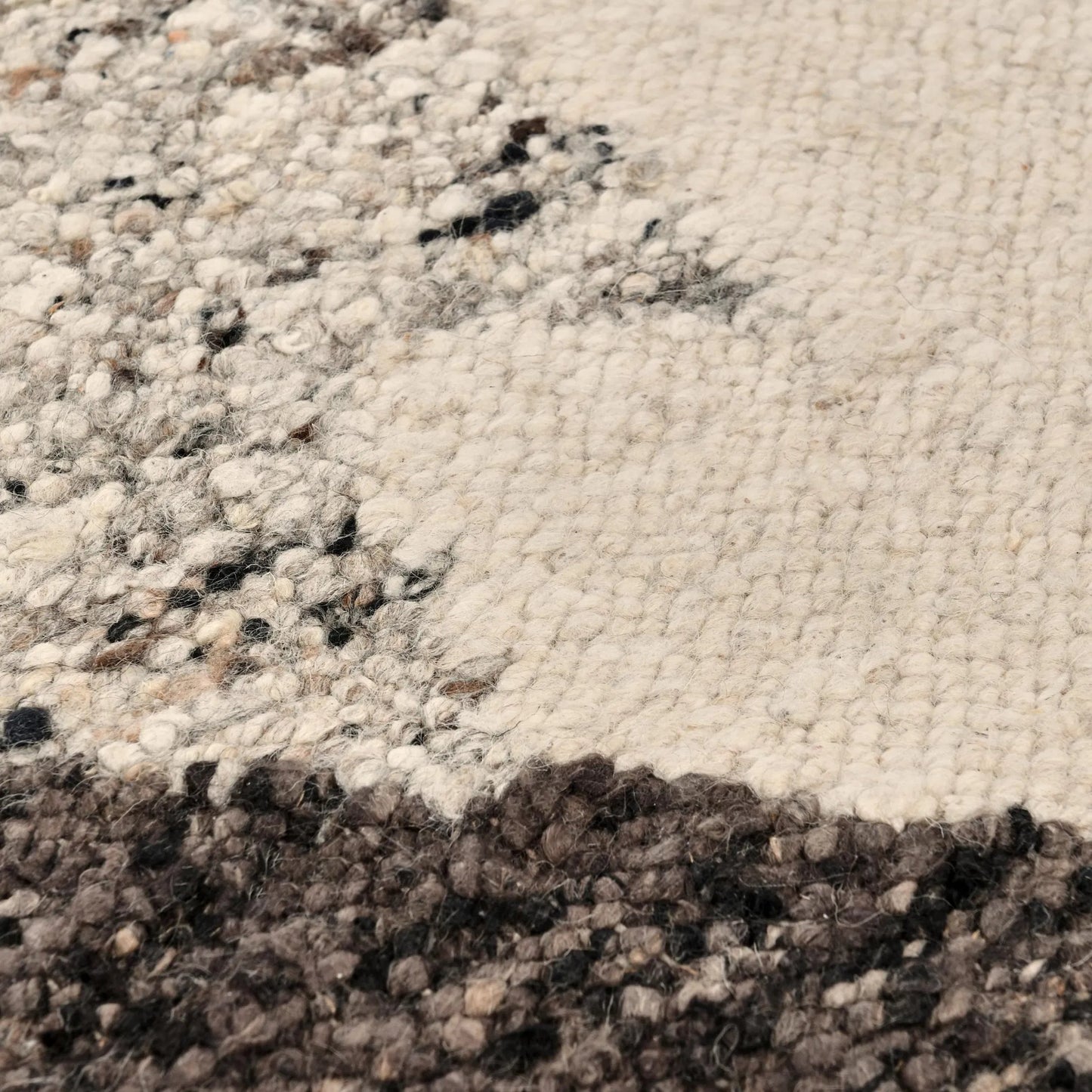 013 SI-2256256 | Closeup | Hesperia Wool Pattern Rug by Villa by Classic Home. Made from 100% wool in a unique style.