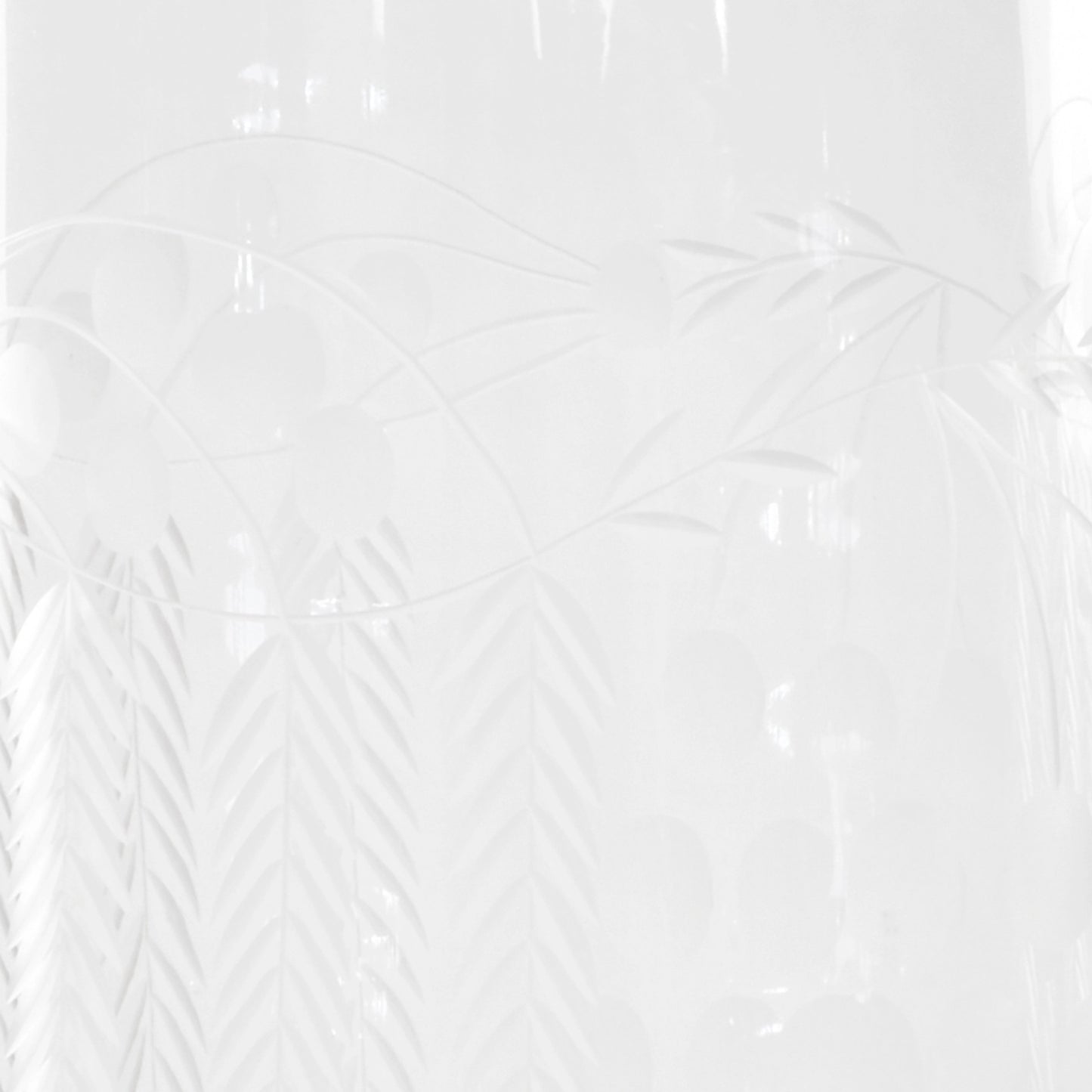 002 SR-386676 | Additional Silo | Weeping Grape Vase by Wildwood in hand cut details, clear. Made from crystal in a traditional style.