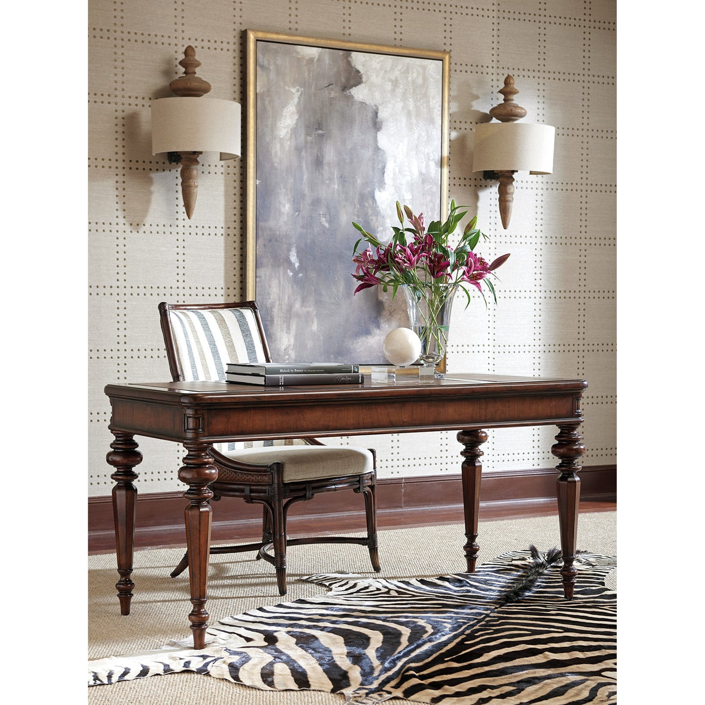 004 SR-835891 | Lifestyle | Rosslyn Writing Desk by Sligh. Made from unique in a traditional style.