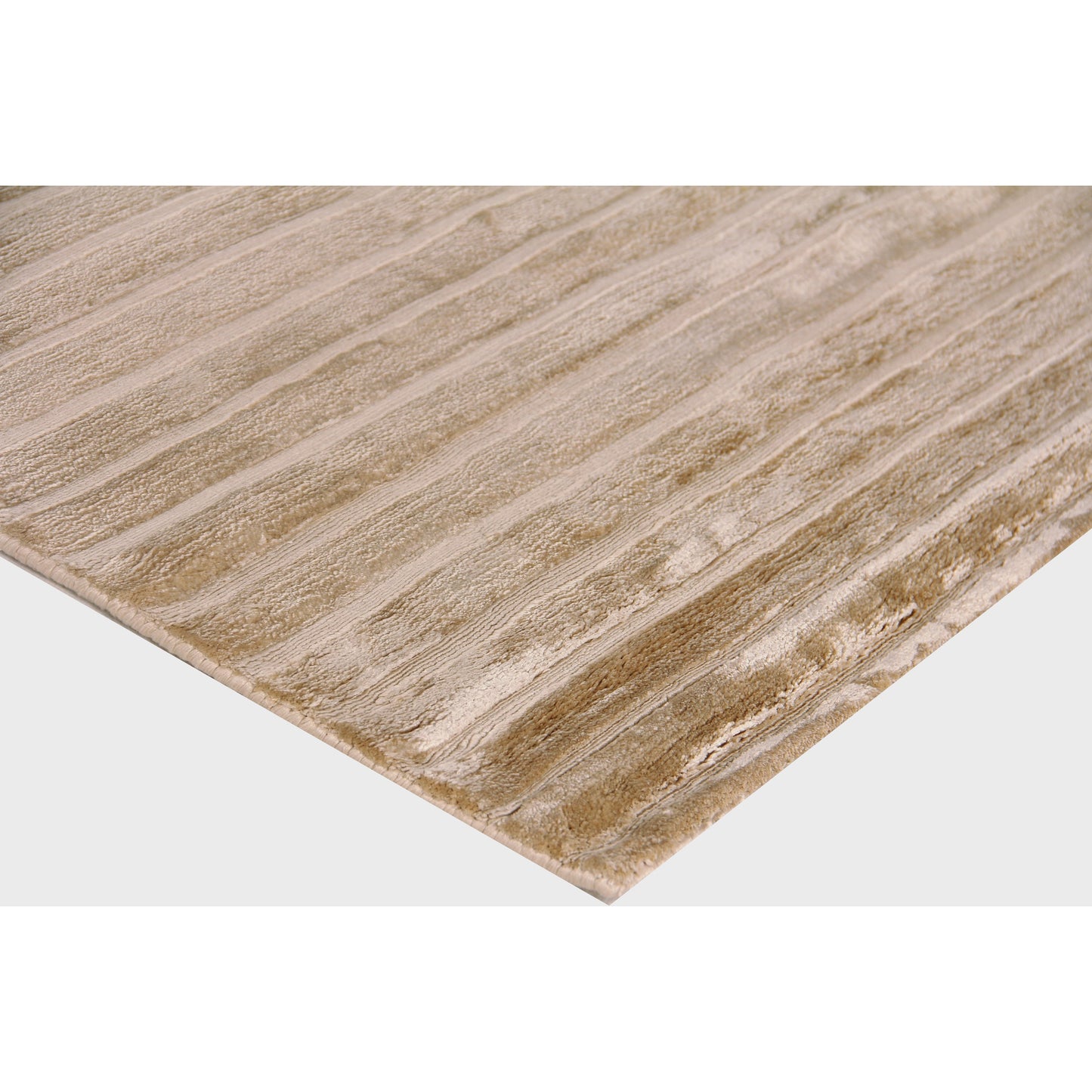 002 SI-1828418,SI-1828423,SI-2221840,SI-2293613 | Closeup | High Low 3087 Rug by Exquisite Rugs in beige. Made from viscose in a unique style.