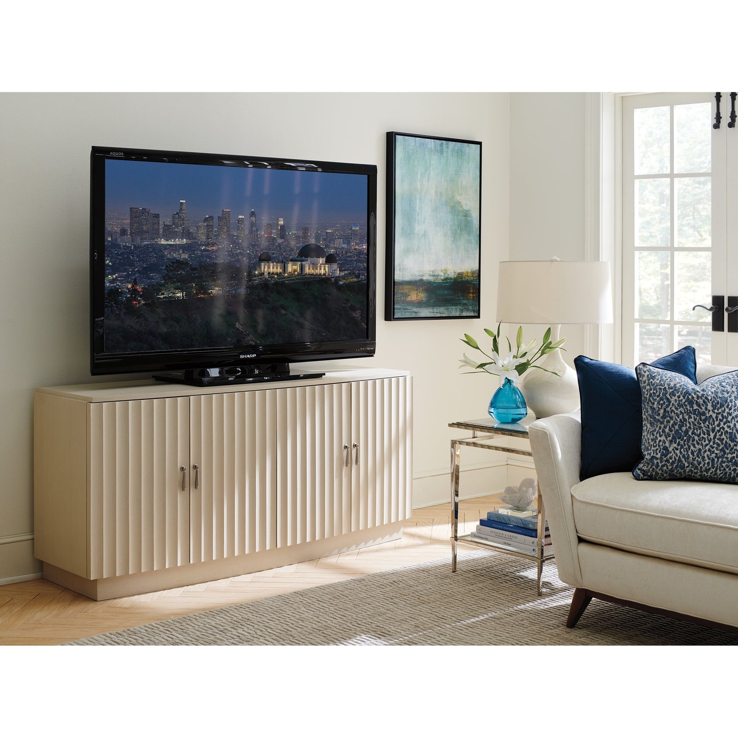 006 SI-1770827 | Lifestyle | Ellerston Media Console by Sligh in linen white. Made from unique in a transitional style.