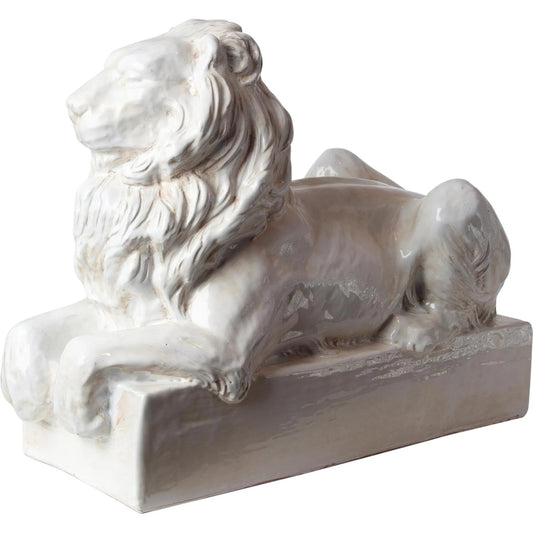 Lion Sculpture by Global Views. Made from italian ceramic in a cottage & farmhouse style.