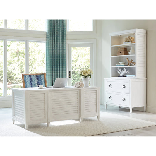 Bradenton Executive Desk by Sligh in shell white. Made from unique in a transitional style.