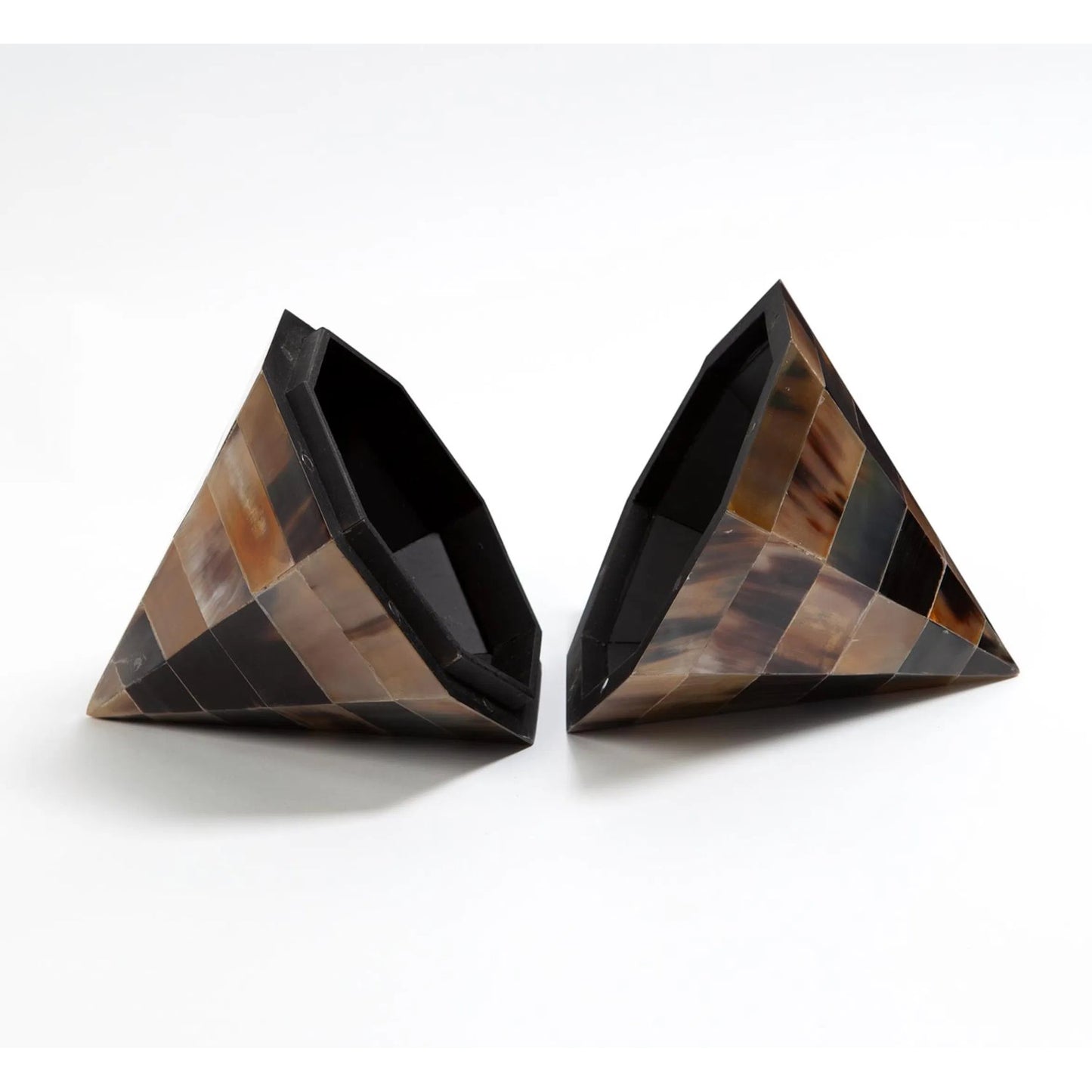 005 SI-2324607 | Unknown | Triangle Cone Box by Global Views in brown. Made from unique in a unique style.