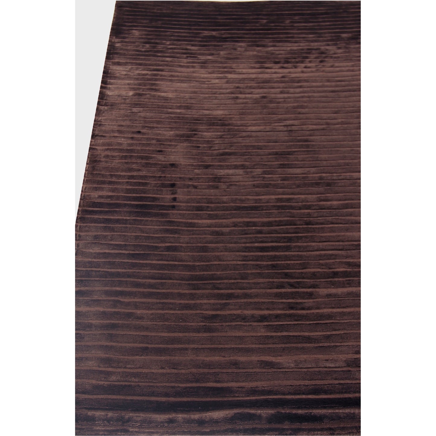 003 SI-1828424,SI-1828426,SI-1828427,SI-1828428 | Closeup | High Low Rug - Chocolate by Exquisite Rugs in chocolate. Made from viscose in a unique style.