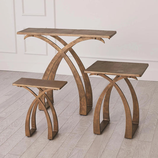 Saigon Console by Global Views in antique brass. Made from cast aluminum in a transitional style.