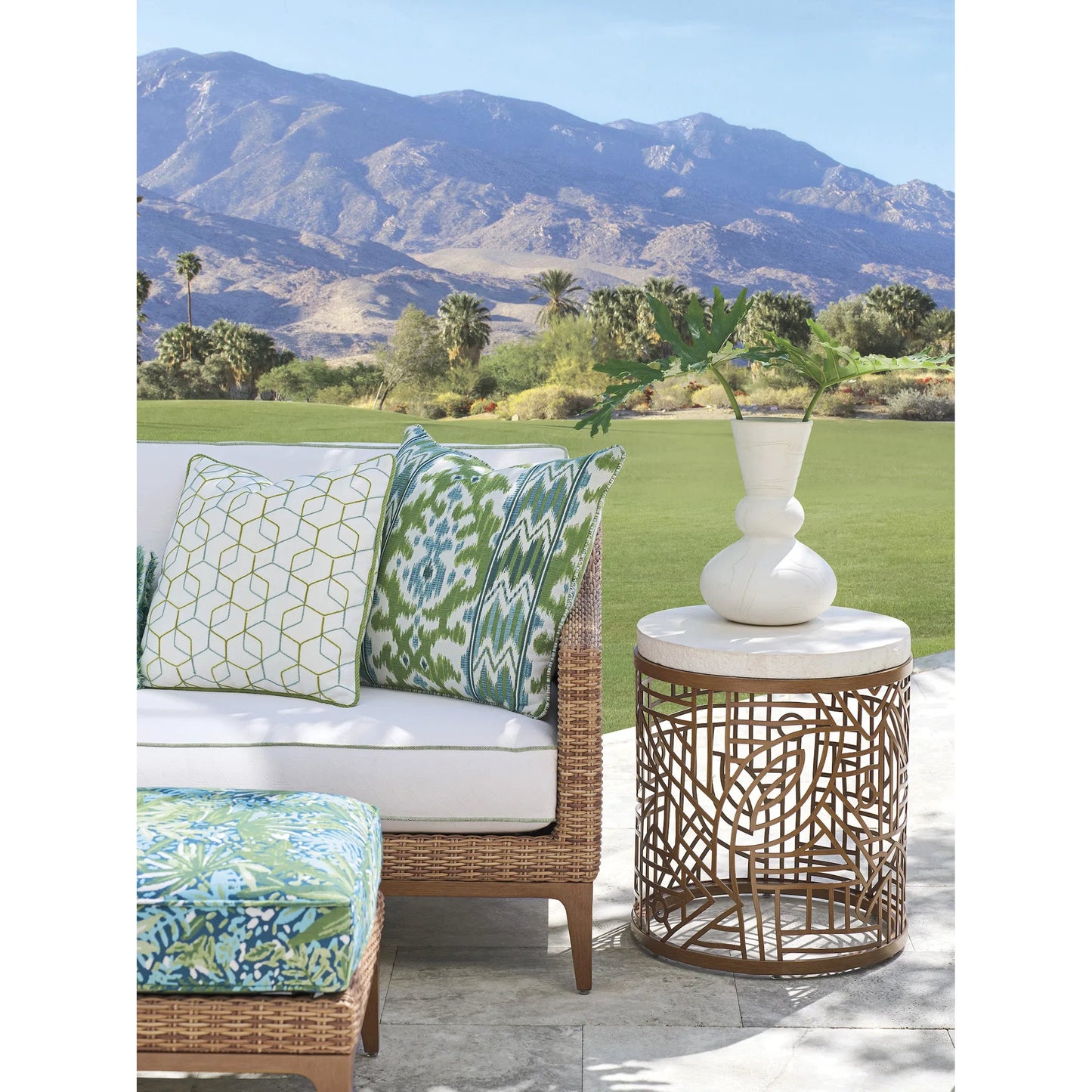 003 SI-2259585 | Additional Silo | Palm Desert Poolside Round End Table by Tommy Bahama Outdoor in white agate. Made from unique in a unique style.