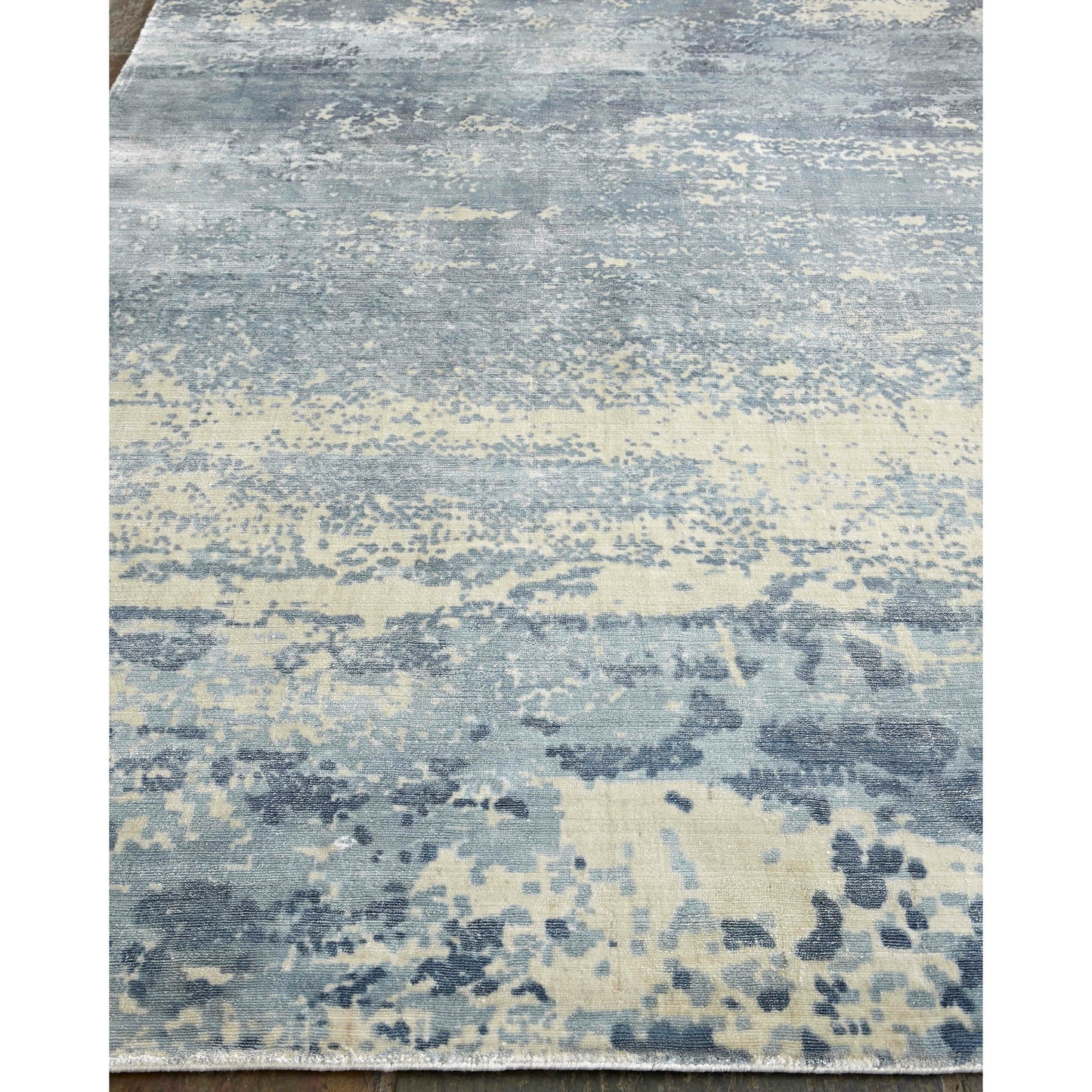 006 SI-1909609,SI-1909610,SI-1909611 | Lifestyle | Koda 3393 Rug by Exquisite Rugs in light blue/multi. Made from unique in a unique style.