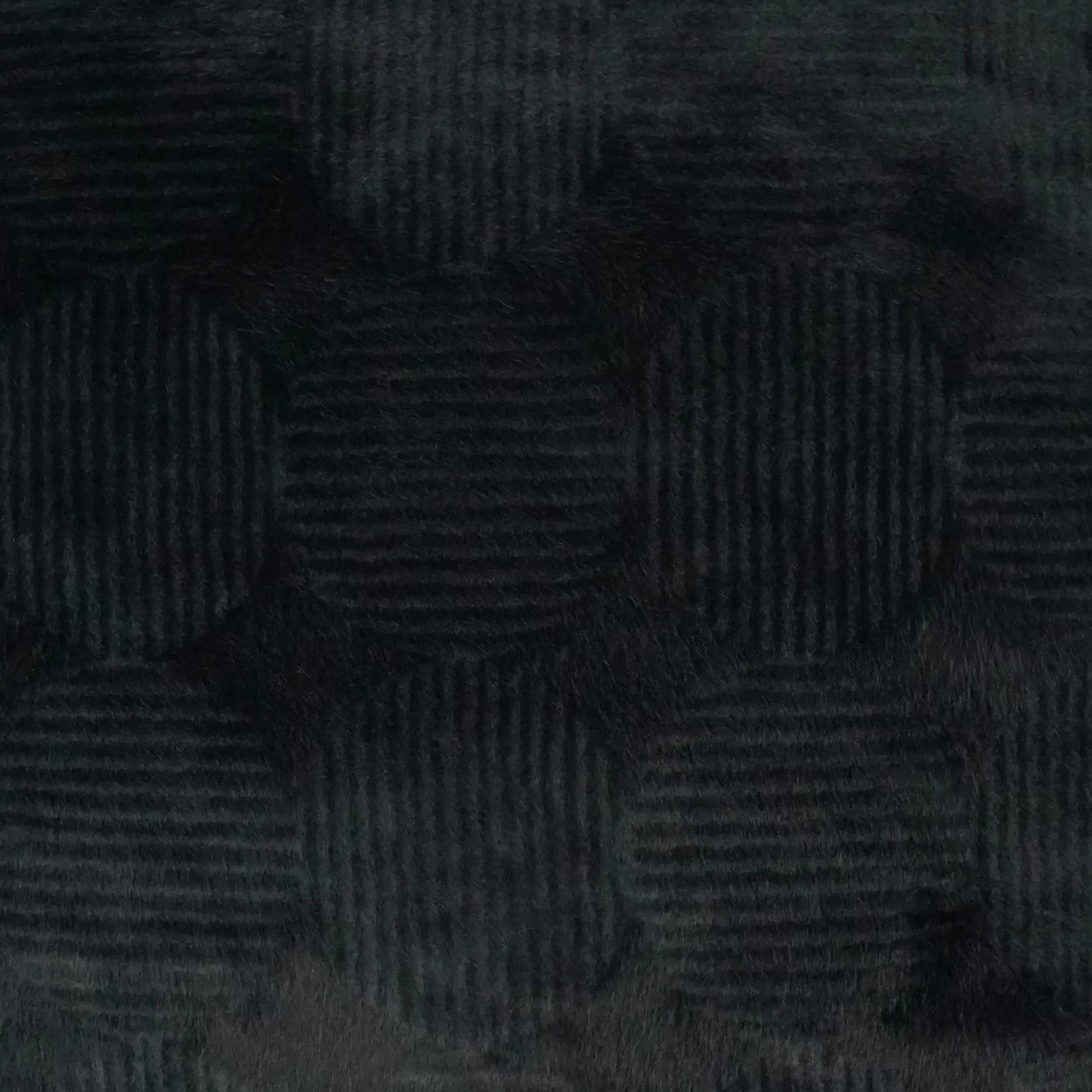 004 SI-2380466 | Closeup | Angelou Pillow by DV Kap Home. Made from 100% polyester in a modern style.