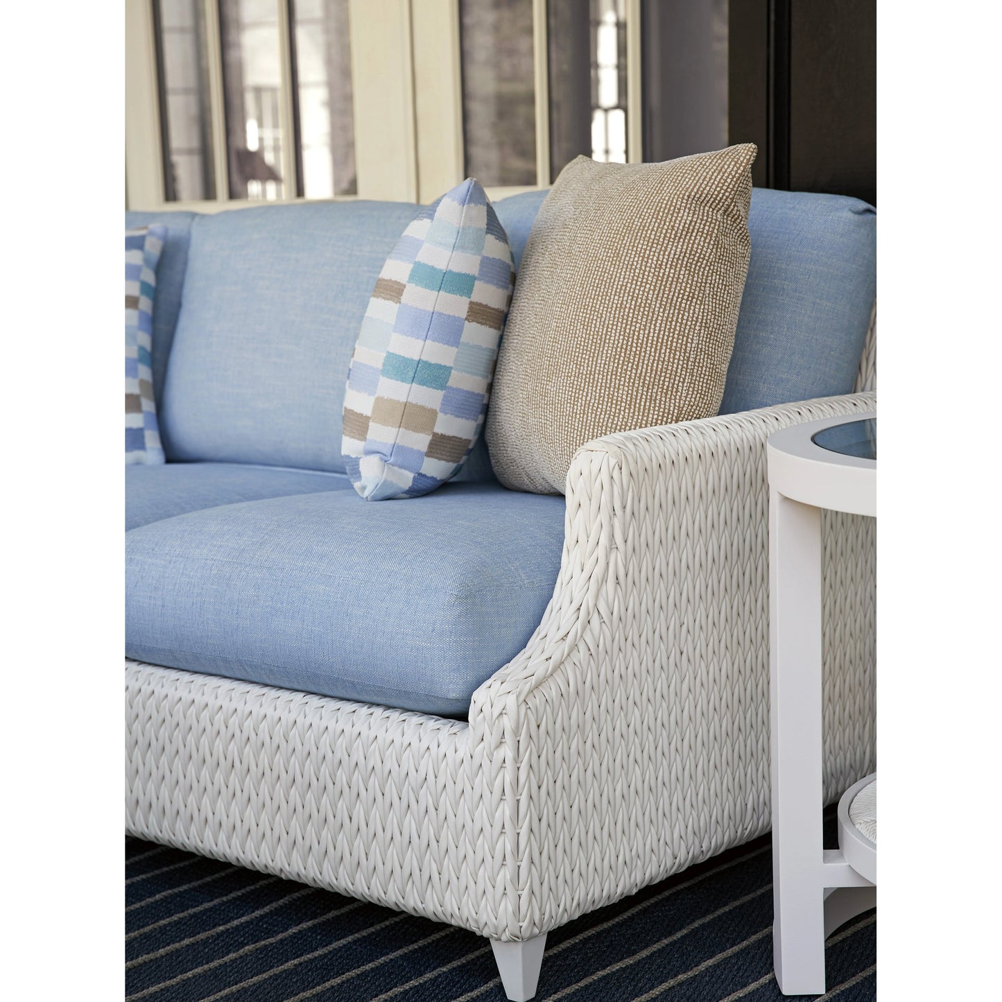 003 SI-2013322 | Additional Silo | Ocean Breeze Promenade Sofa by Tommy Bahama Outdoor in pearl white. Made from unique in a coastal style.