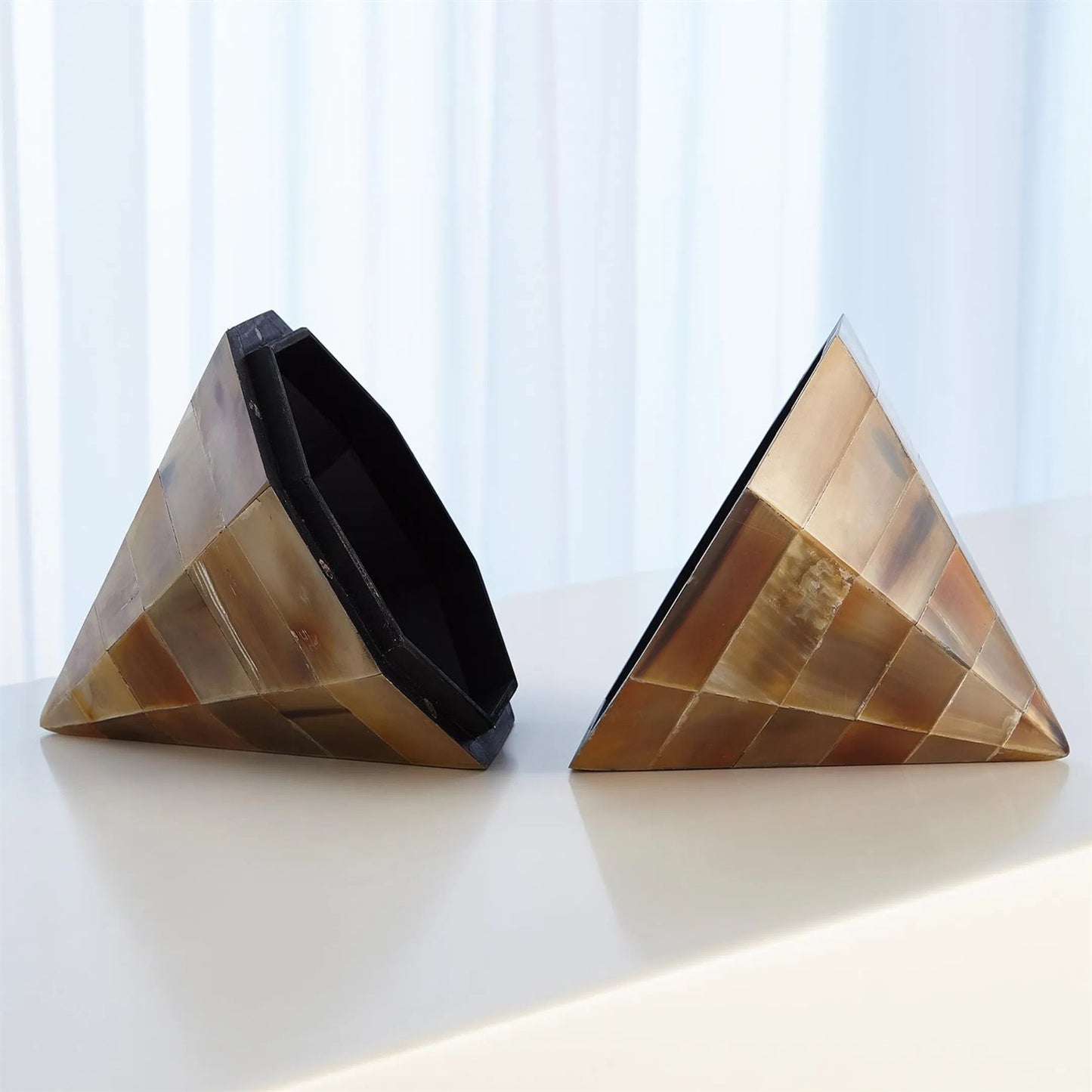 008 SI-2324607 | Unknown | Triangle Cone Box by Global Views in brown. Made from unique in a unique style.