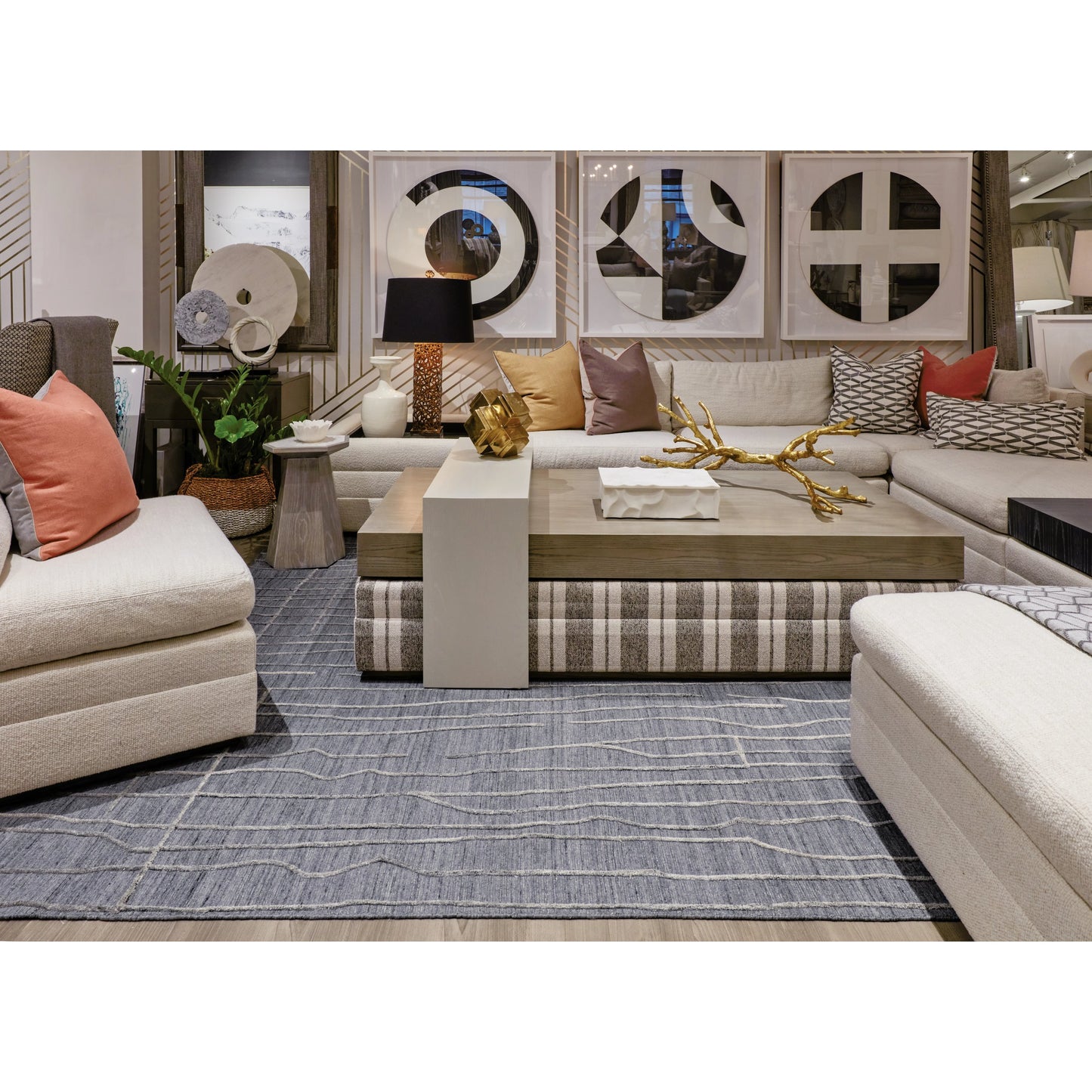 009 SI-2158978,SI-2158979,SI-2158980,SI-2158981,SI-2158982,SI-2159167,SI-2159168 | Lifestyle | Haverhill Transitional Solid Rug - T07T8000 by Thom Felicia by Feizy Rugs in gray, silver. Made from viscose, wool in a unique style.