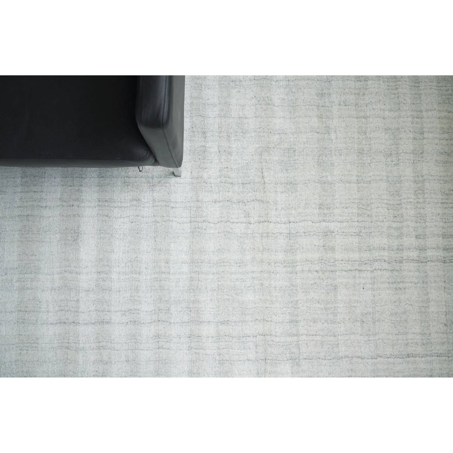 006 SI-2221983,SI-2293649,SI-2383969 | Lifestyle | Robin Stripe 3783 Rug by Exquisite Rugs in ivory, gray. Made from bamboo silk, wool in a unique style.