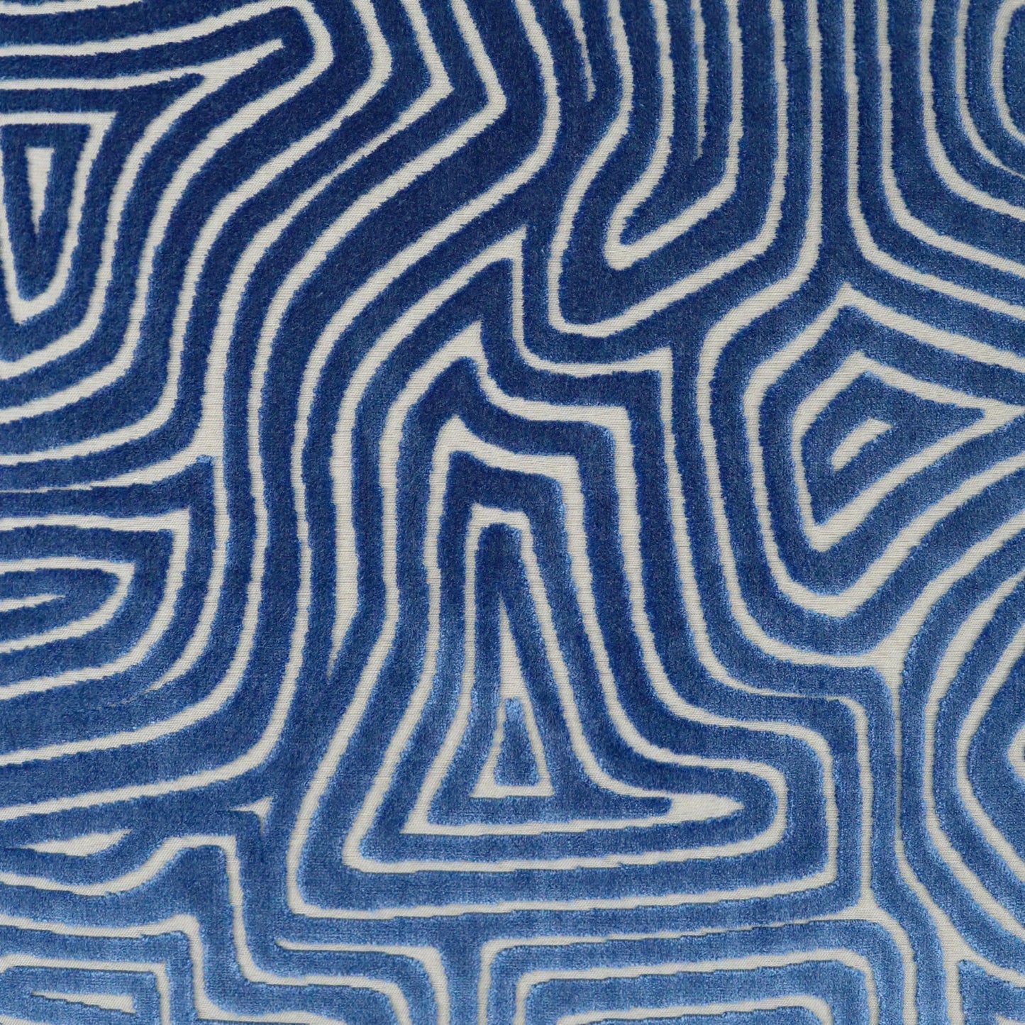 002 SI-2028832 | Closeup | Vertigo Throw Pillow by DV Kap Home. Made from 58% polyester, 42% viscose in a modern style.