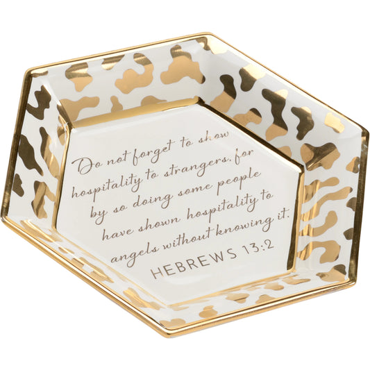 001 SI-2105318 | Primary Silo | Honeycomb Jungle Verse Plate by Chelsea House in white glaze, metallic gold. Made from ceramic in a modern style.