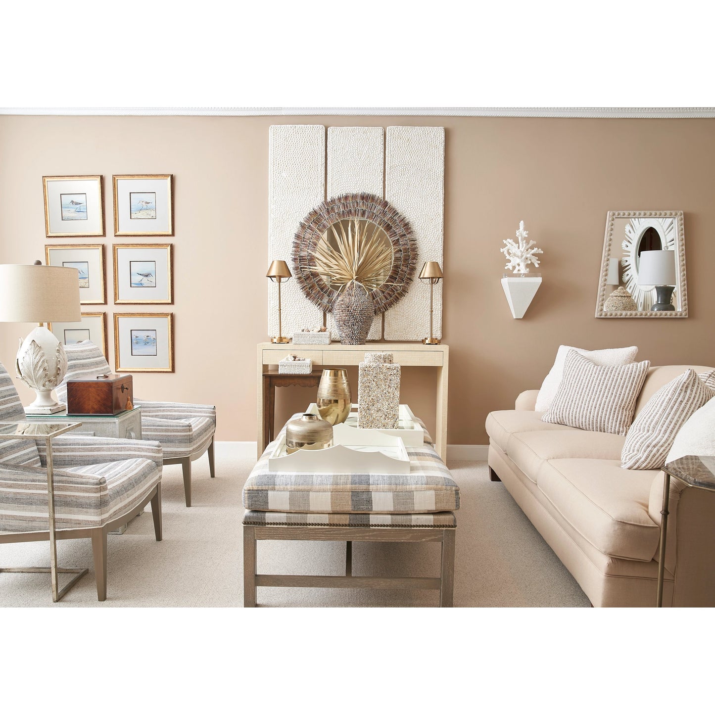 002 SR-383820 | Additional Silo | Sand Piper VI by Chelsea House in white mat, antique gold fillet. Made from watercolor - antique. gold frame in a coastal style.