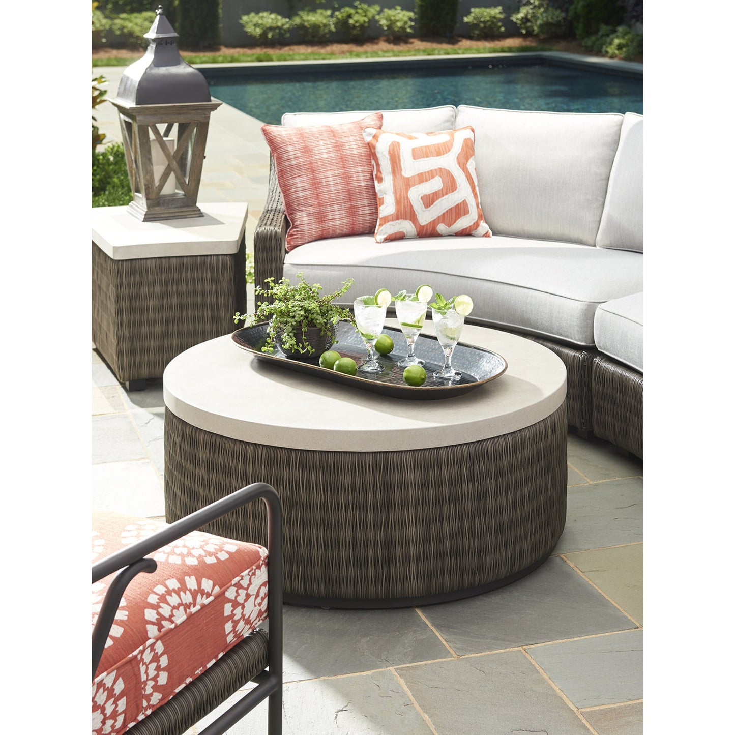 004 SR-836752 | Lifestyle | Cypress Point Ocean Terrace Round Cocktail Table by Tommy Bahama Outdoor. Made from unique in a coastal style.