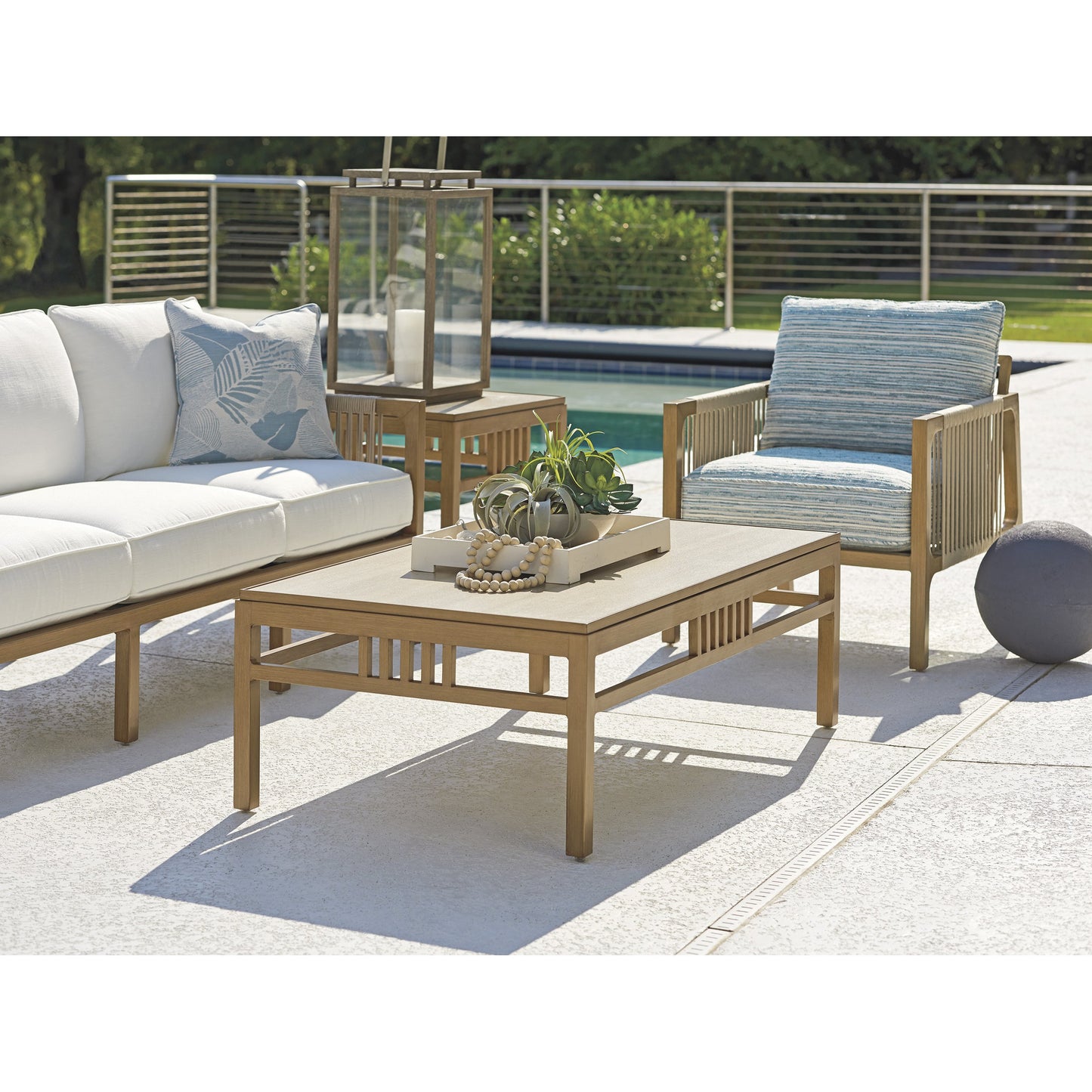 003 SR-836733 | Lifestyle | St Tropez Rectangular Cocktail Table by Tommy Bahama Outdoor. Made from unique in a transitional style.