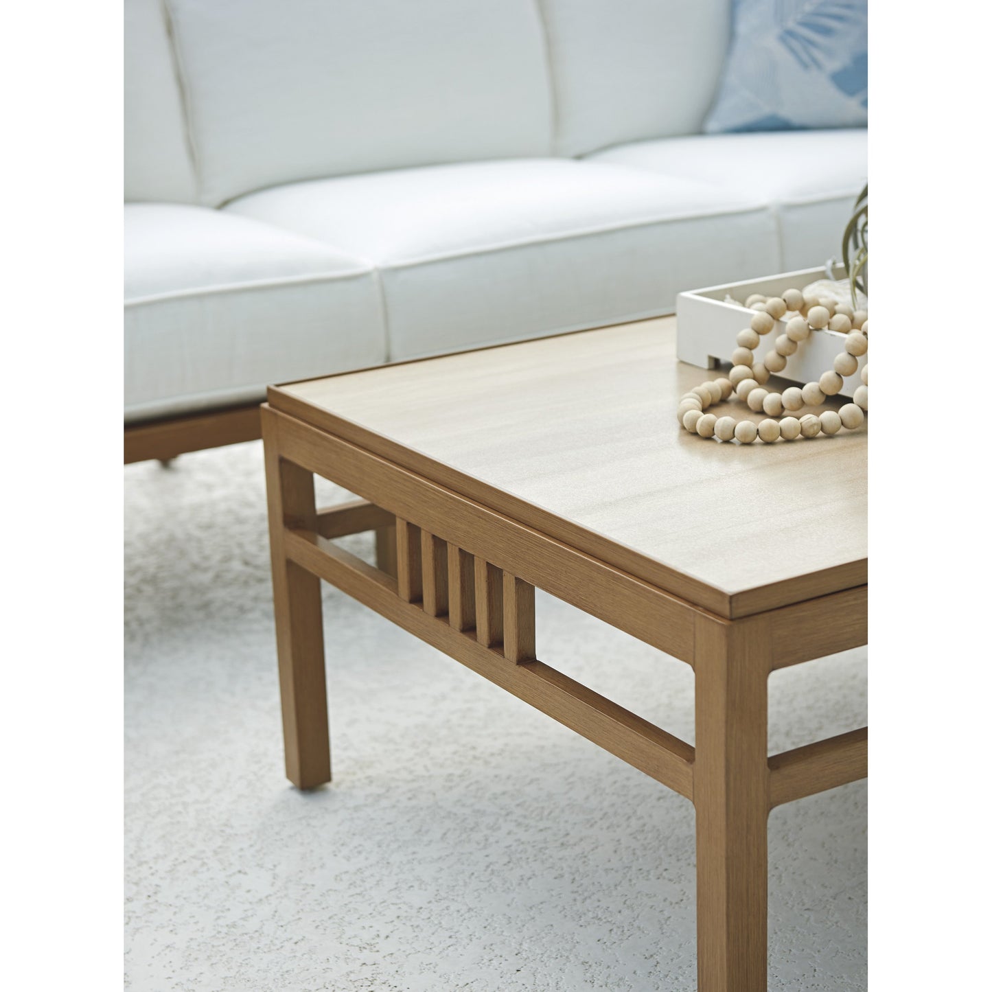 004 SR-836733 | Lifestyle | St Tropez Rectangular Cocktail Table by Tommy Bahama Outdoor. Made from unique in a transitional style.