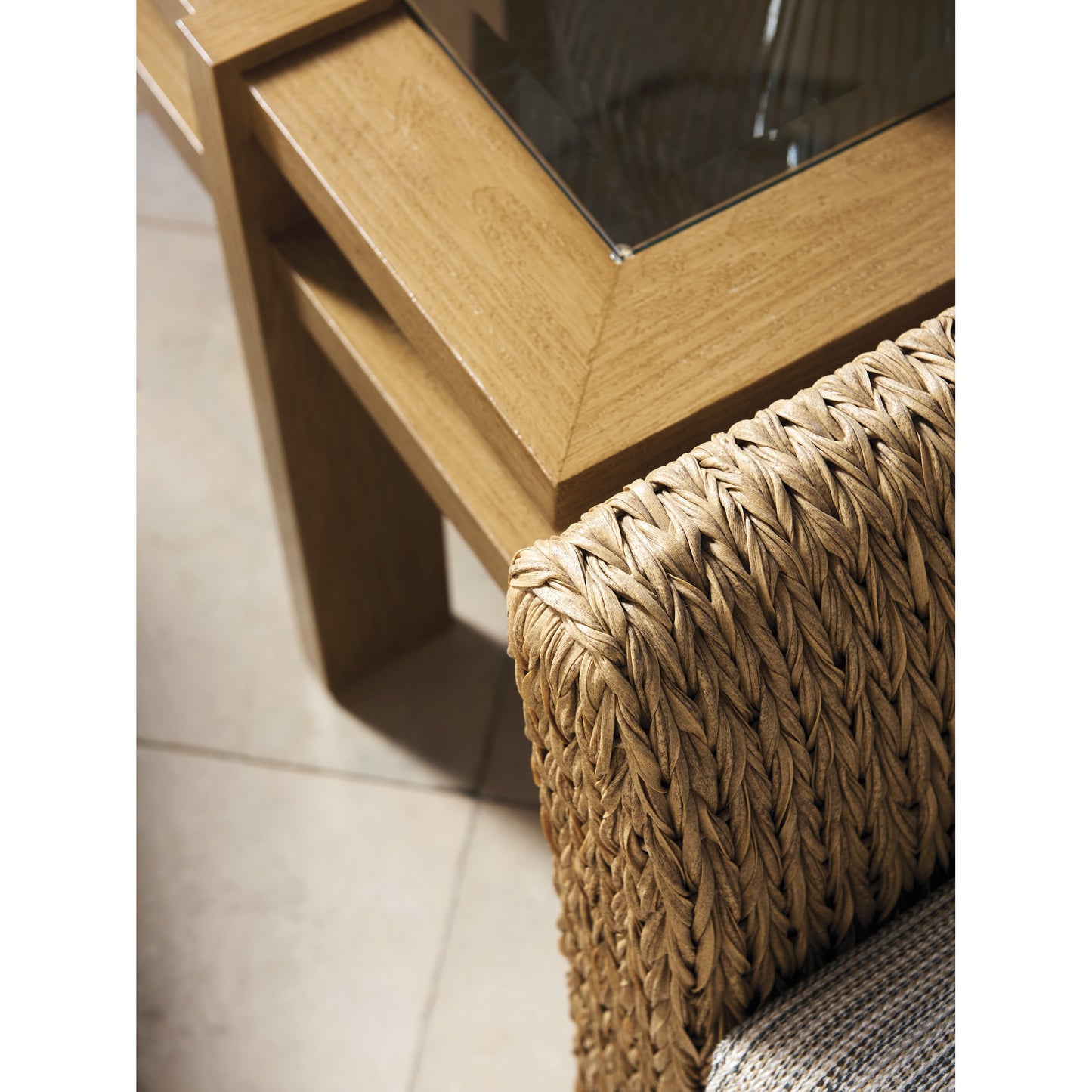 002 SR-836805 | Additional Silo | Los Altos Valley View Square End Table by Tommy Bahama Outdoor. Made from unique in a transitional style.
