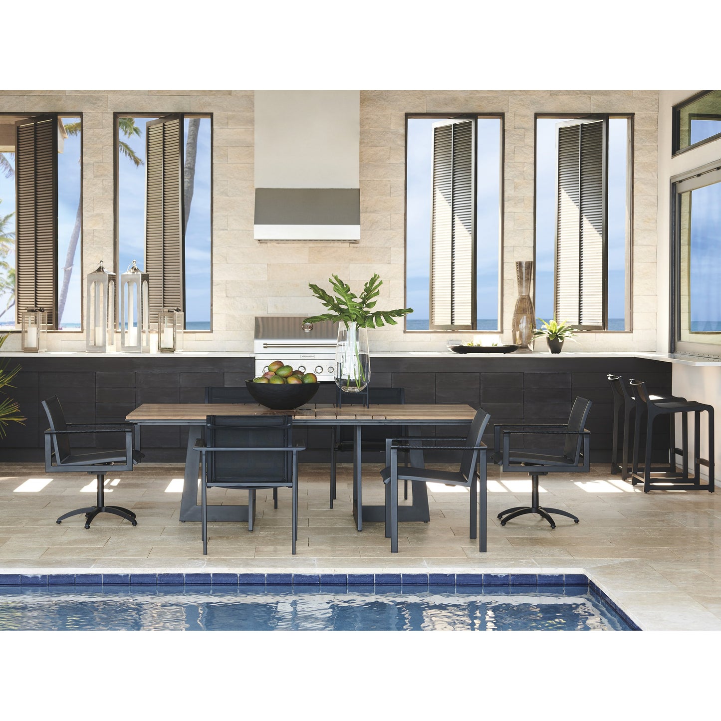 013 SR-836743 | Lifestyle | South Beach Rectangular Dining Table by Tommy Bahama Outdoor. Made from unique in a modern style.