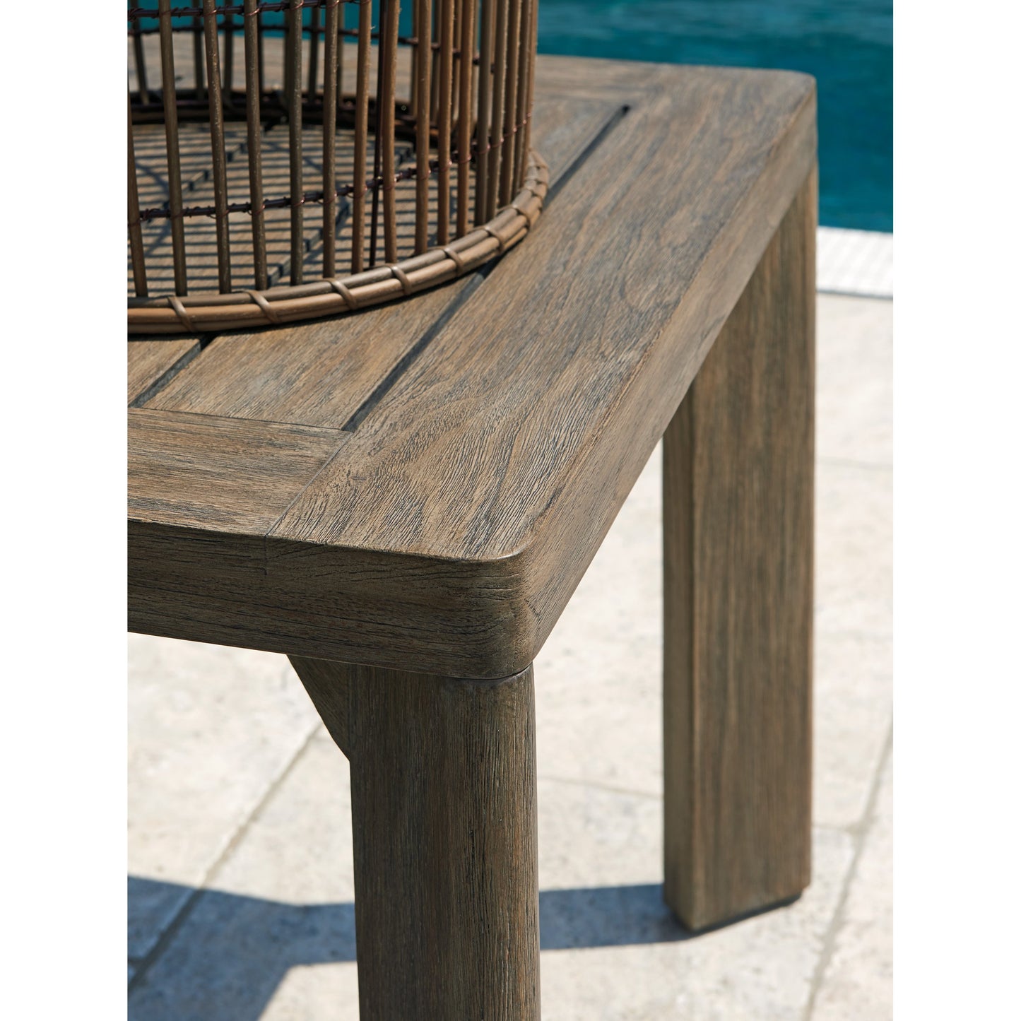005 SI-1770884 | Lifestyle | La Jolla Cocktail Table by Tommy Bahama Outdoor in vintage. Made from unique in a coastal style.