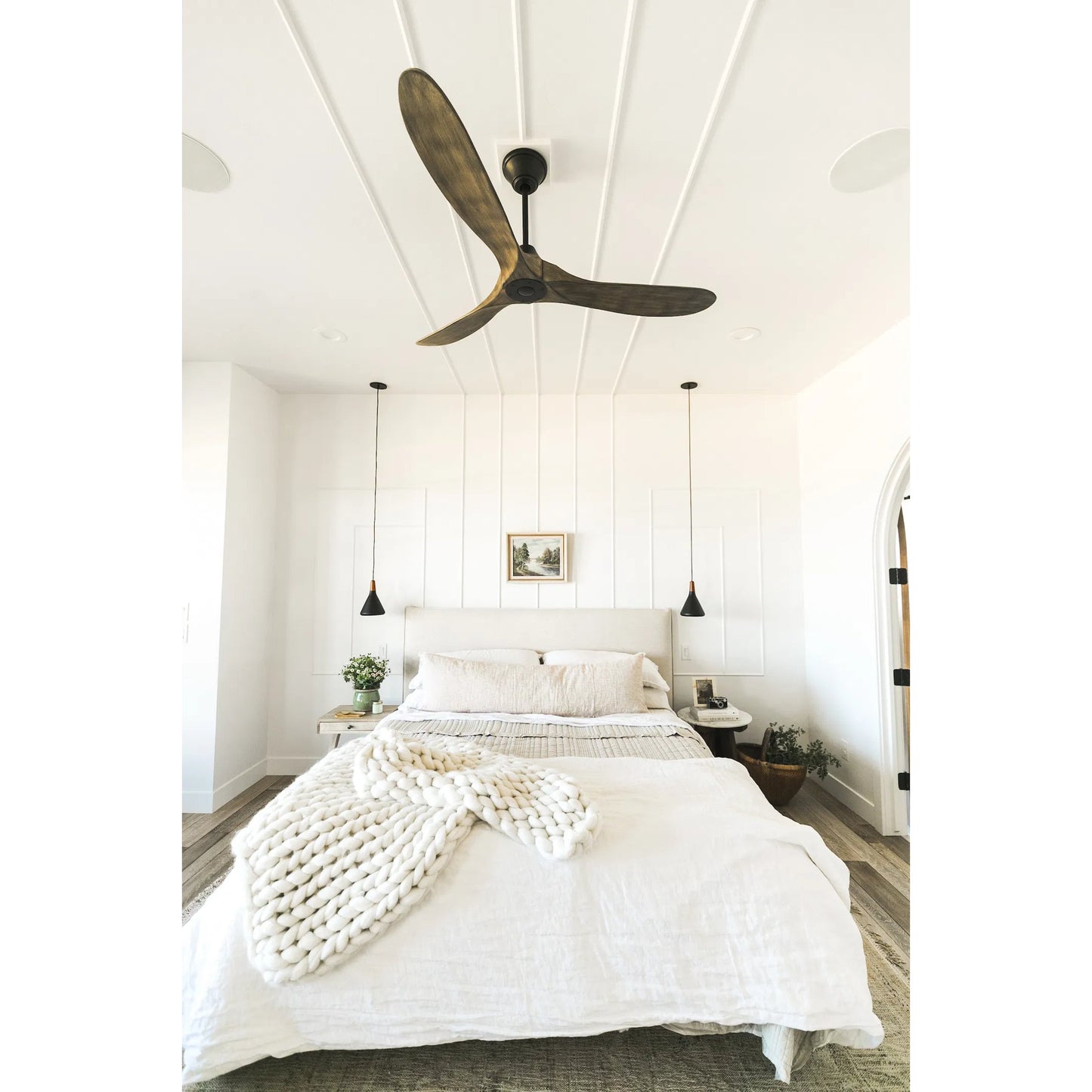 021 S-283756 | Lifestyle | Maverick by Monte Carlo. Made from aged pewter in a modern style.