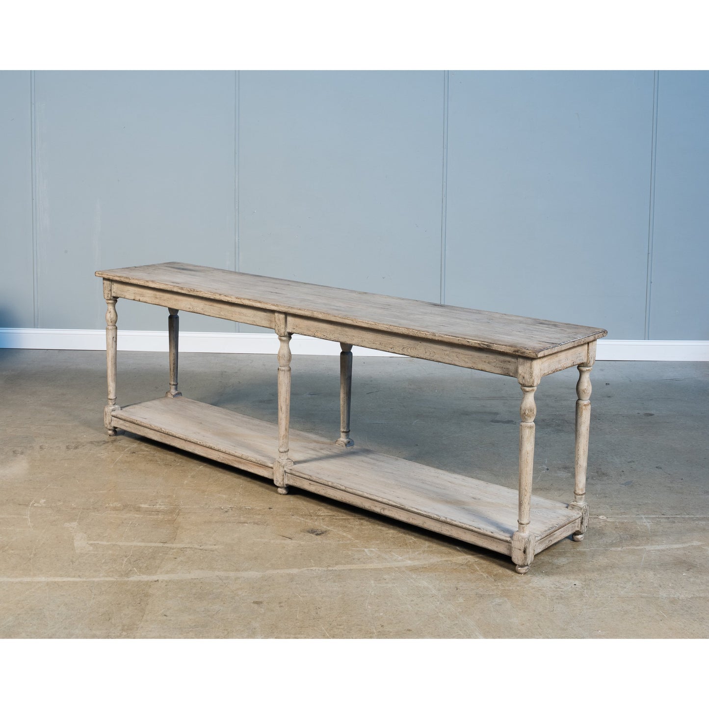 006 SR-857812 | Lifestyle | Jensen Console by Sarreid Ltd. in gray and stony grey finish. Made from pine in a cottage & farmhouse style.