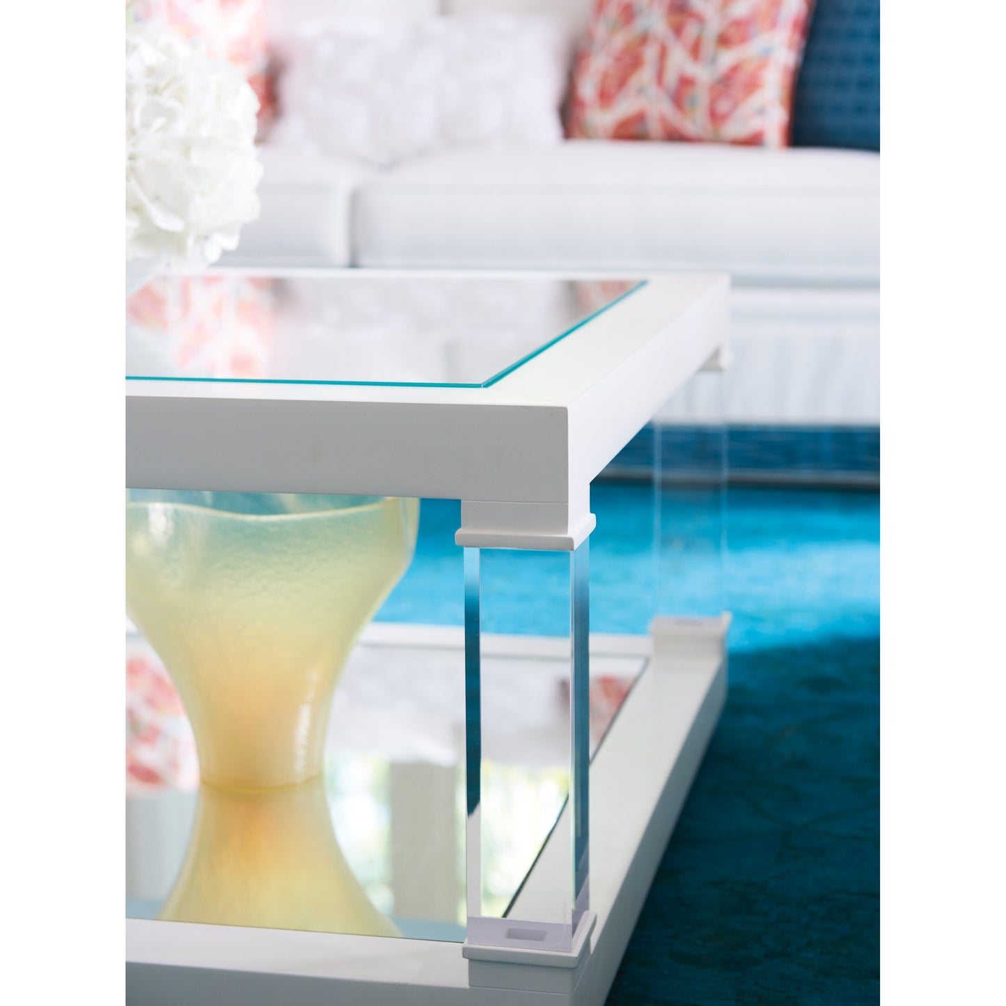 002 SR-835622 | Additional Silo | Riverdale Cocktail Table by Lexington in white. Made from unique in a modern style.