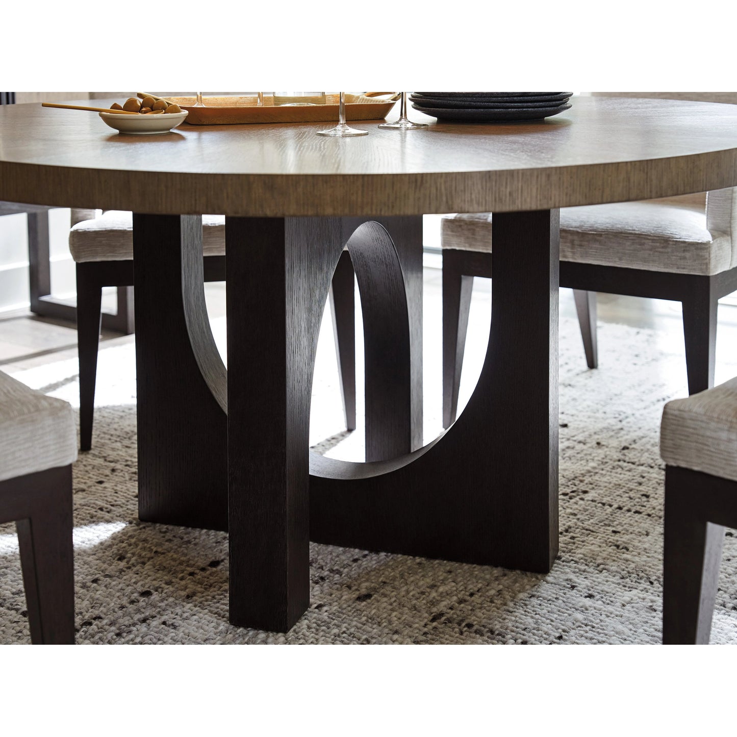 002 SI-2013224 | Additional Silo | Regent Round Dining Table by Lexington in senegal, tunis. Made from unique in a modern style.