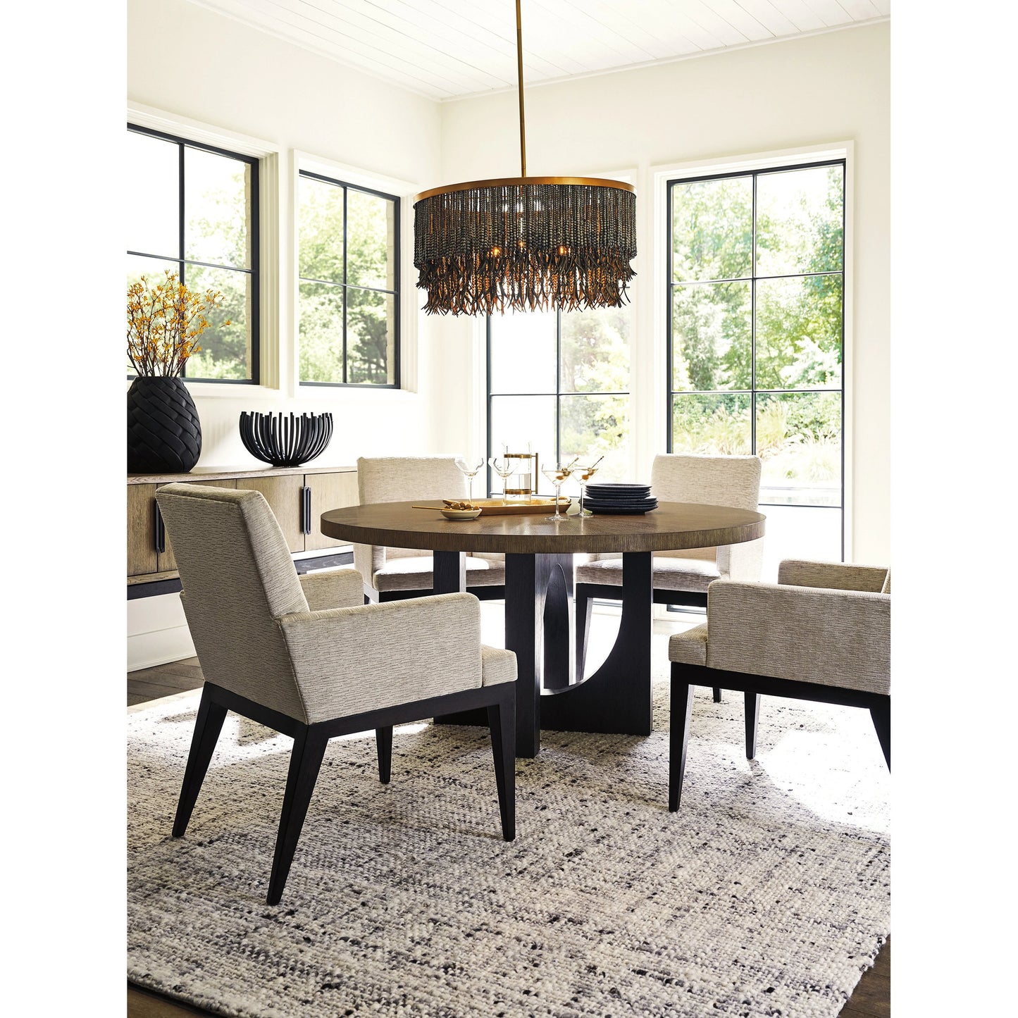 005 SI-2013224 | Lifestyle | Regent Round Dining Table by Lexington in senegal, tunis. Made from unique in a modern style.