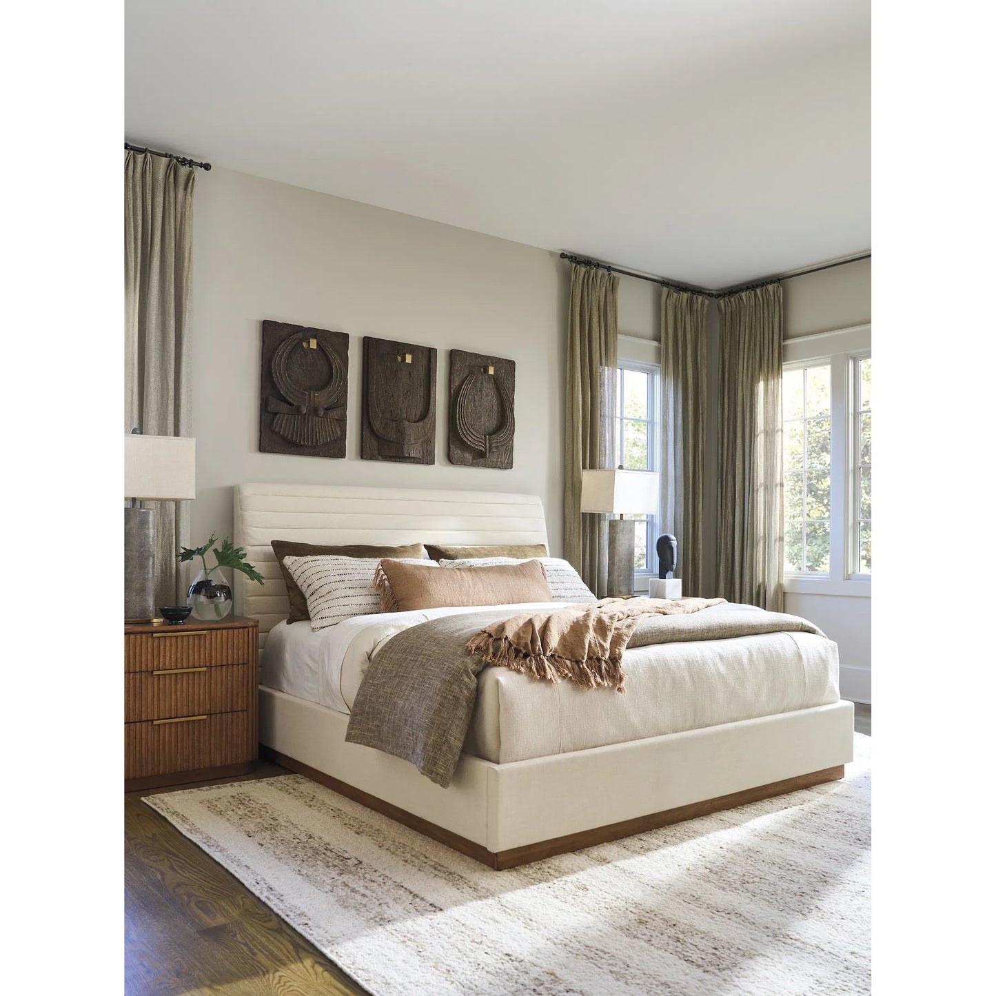 011 SI-2371246 | Lifestyle | Mission Bay Nightstand by Lexington. Made from unique in a traditional style.
