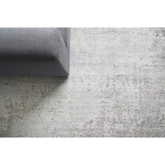 Fine Pure Silk 4214 Rug by Exquisite Rugs in ivory, dark gray, multi. Made from silk in a unique style.