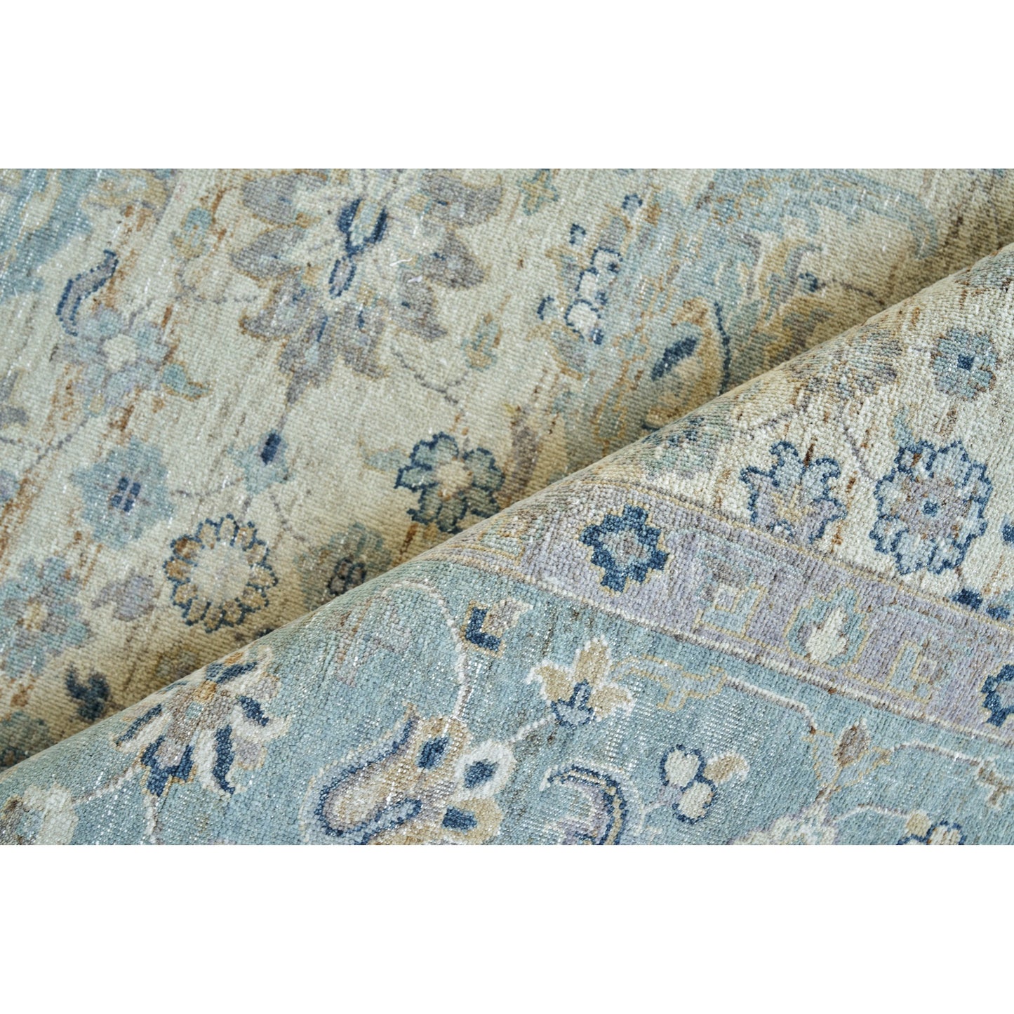 004 SI-2101255 | Closeup | Harper 4231 Rug by Exquisite Rugs in ivory, light blue. Made from new zealand wool in a unique style.