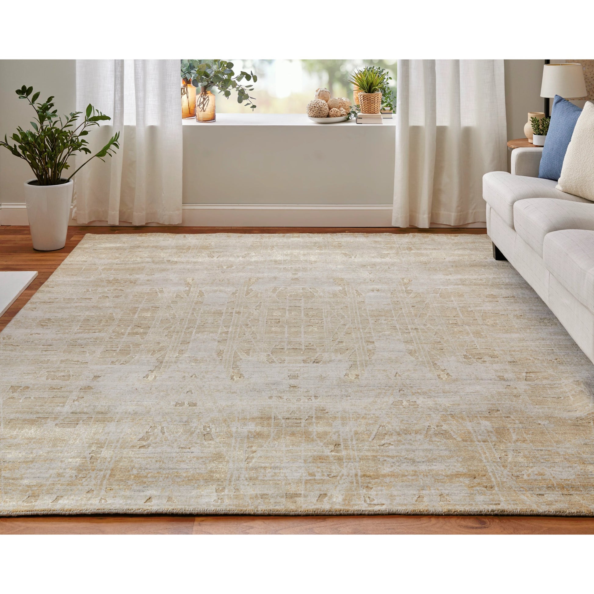 Eastfield Rug - EAS69FPF by Feizy in yellow, ivory, gold. Made from viscose, wool in a unique style.