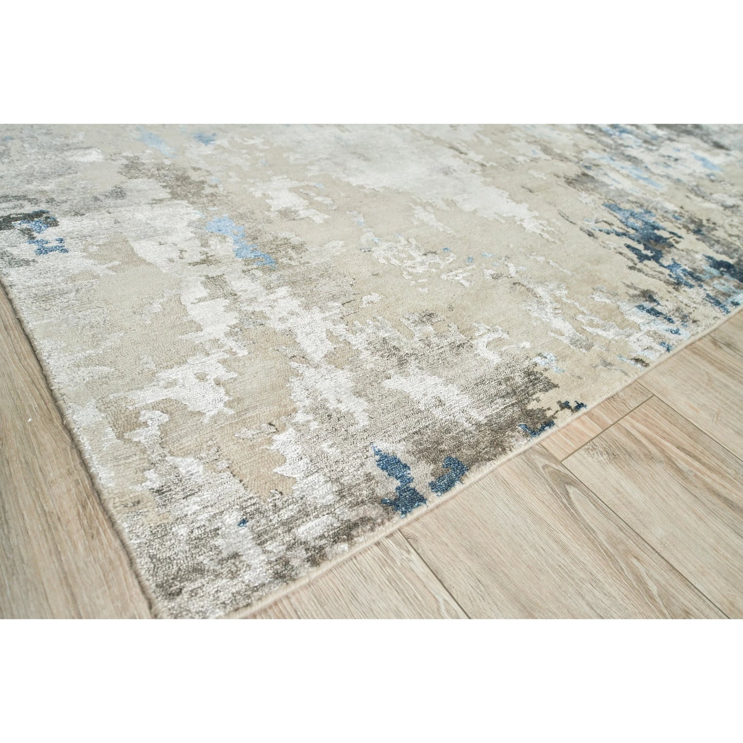 005 SI-2384116,SI-2384117,SI-2384118,SI-2384119 | Additional Silo | Cosmo 4343 Rug by Exquisite Rugs in silver, blue, ivory. Made from wool, bamboo silk in a unique style.