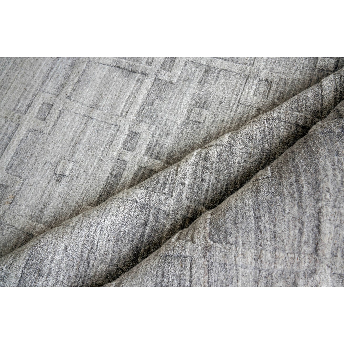 120 SI-2384132 | Closeup | Castelli Rug by Exquisite Rugs. Made from bamboo silk, wool in a unique style.