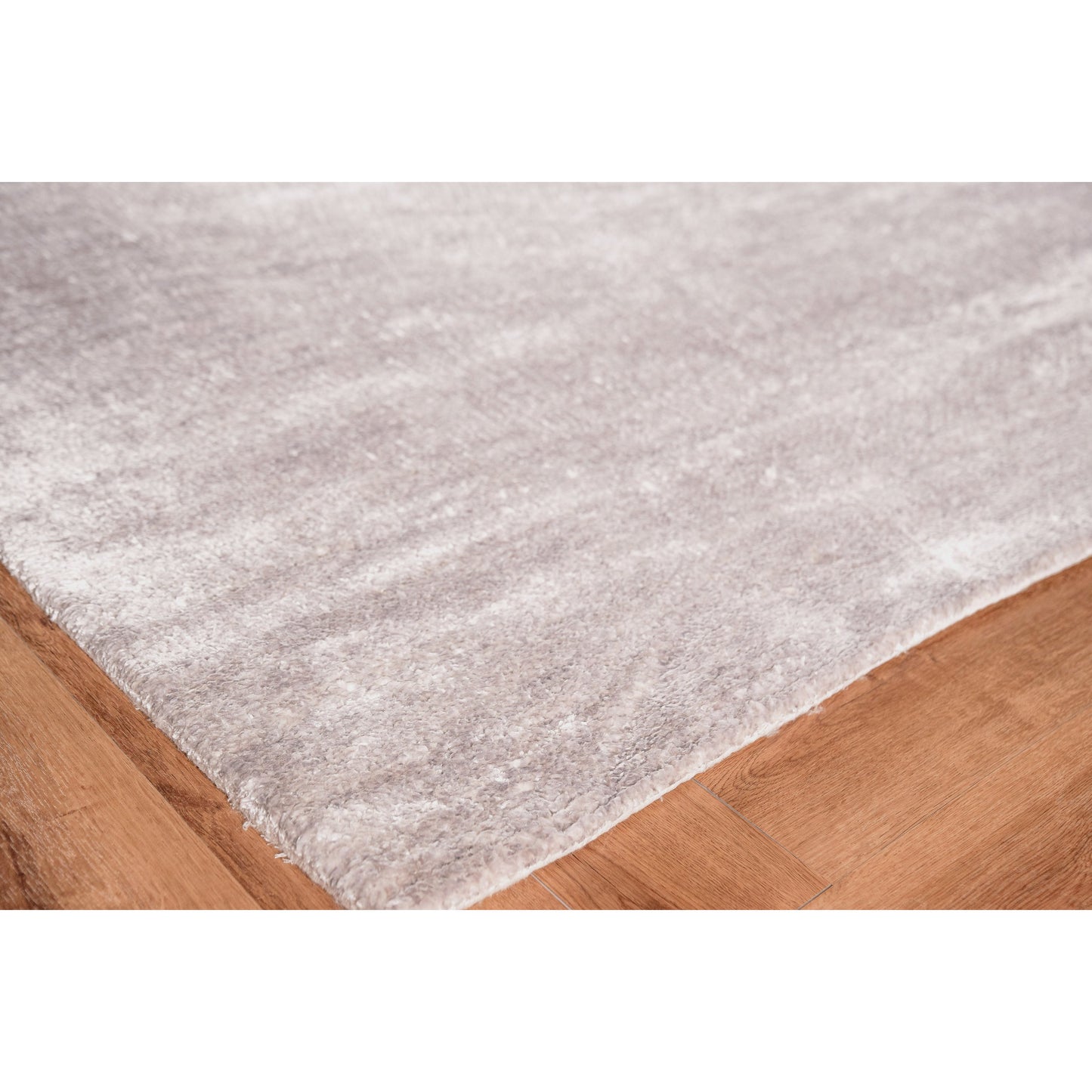 002 SI-1829366,SI-1829367,SI-1829368,SI-1829369 | Closeup | Plush Rug - Light Silver by Exquisite Rugs in light silver. Made from bamboo silk, mohair in a unique style.