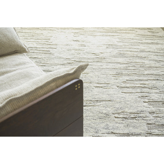 Calibre Rug - Silver, Charcoal by Exquisite Rugs in silver, charcoal. Made from new zealand wool in a unique style.