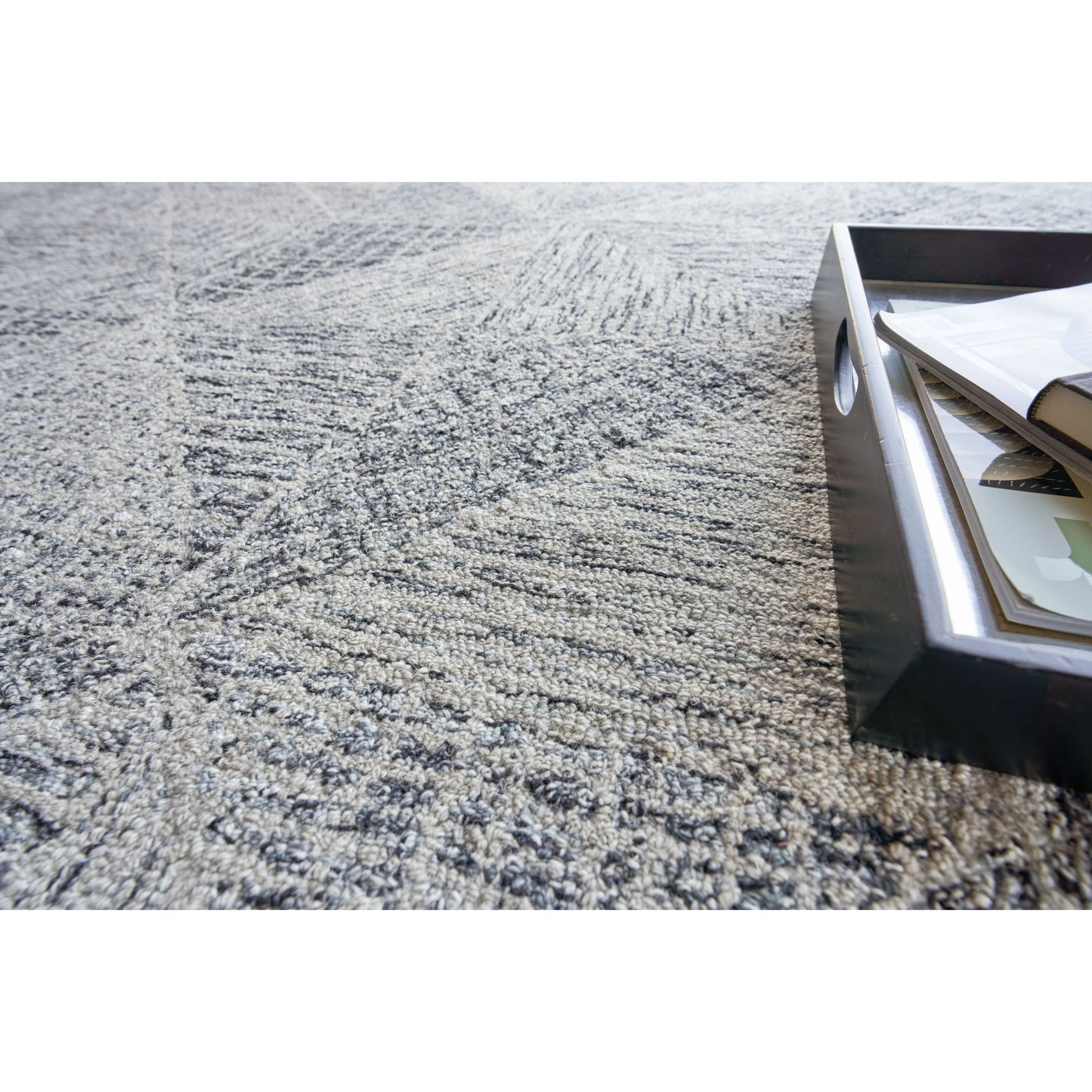 005 SI-2384246,SI-2384247,SI-2384248 | Additional Silo | Caprice 4760 Rug by Exquisite Rugs in black, silver. Made from new zealand wool in a unique style.
